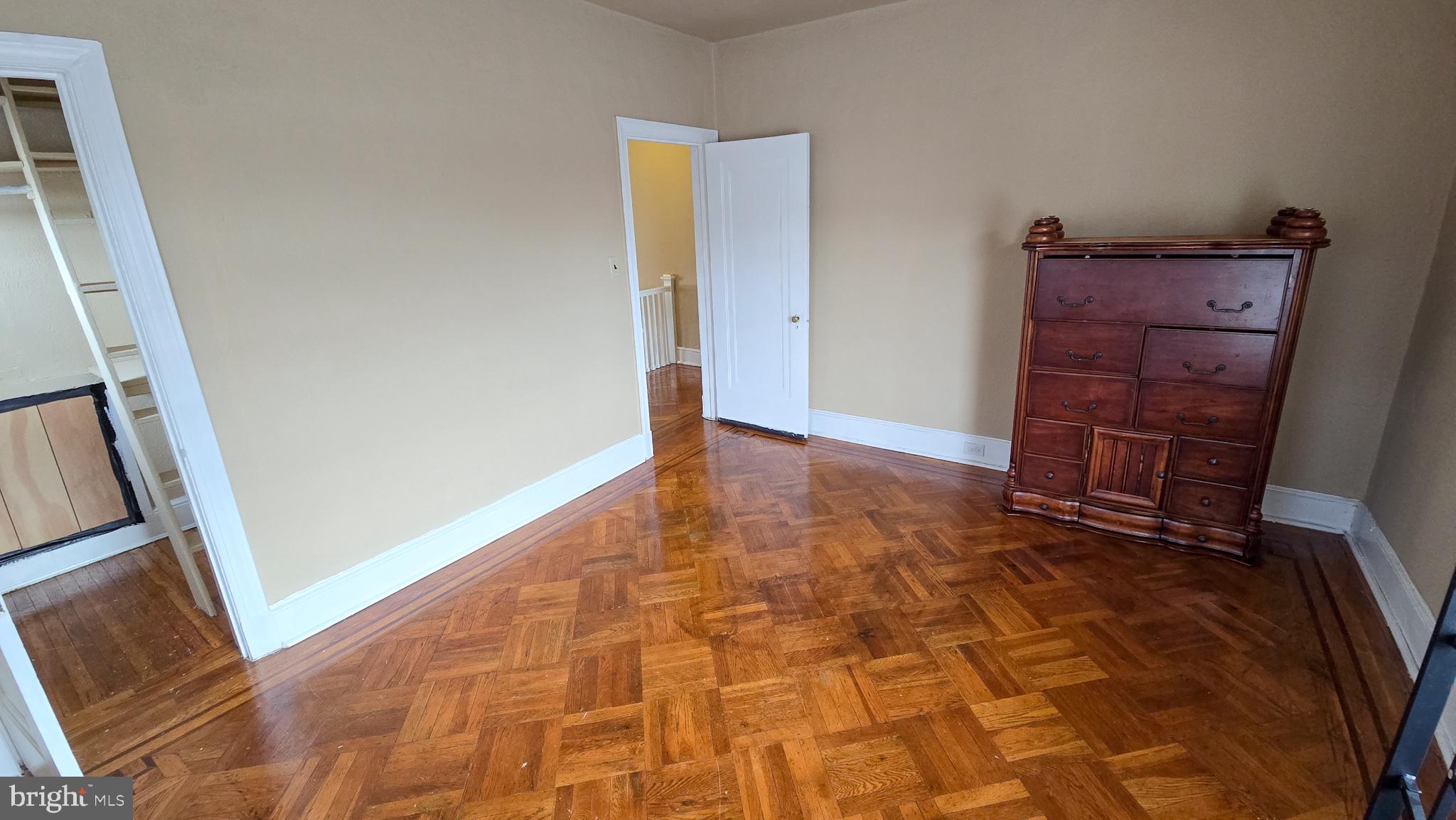 ASHBURTON HISTORIC DISTRICT - Residential