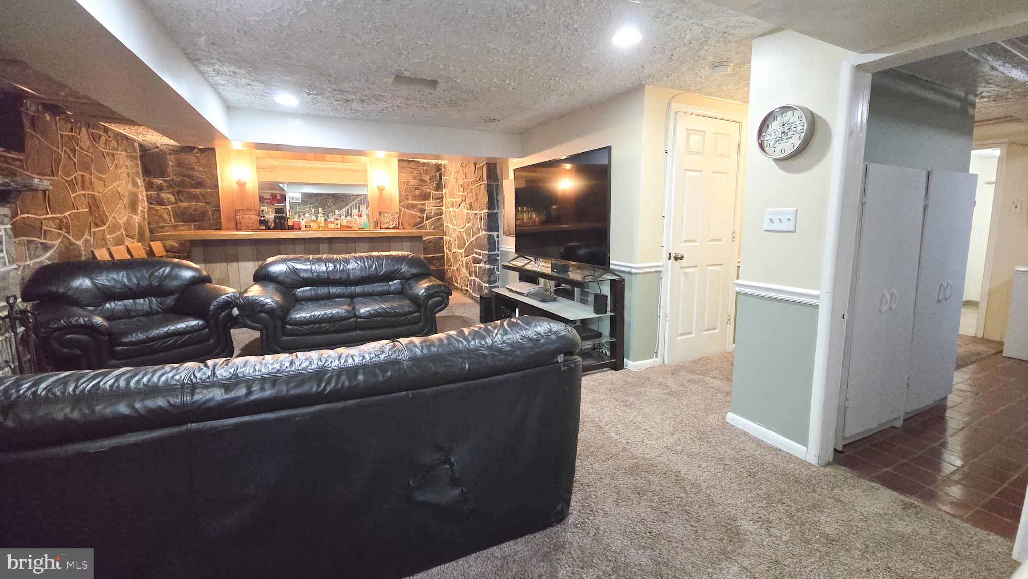 ASHBURTON HISTORIC DISTRICT - Residential