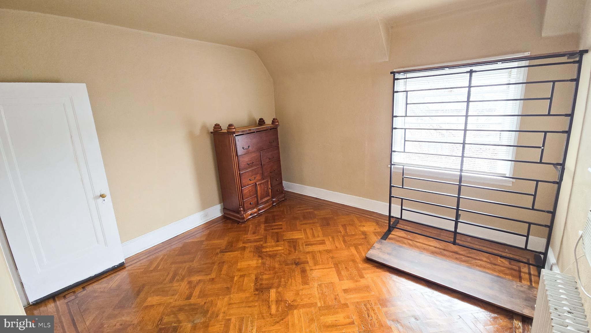 ASHBURTON HISTORIC DISTRICT - Residential