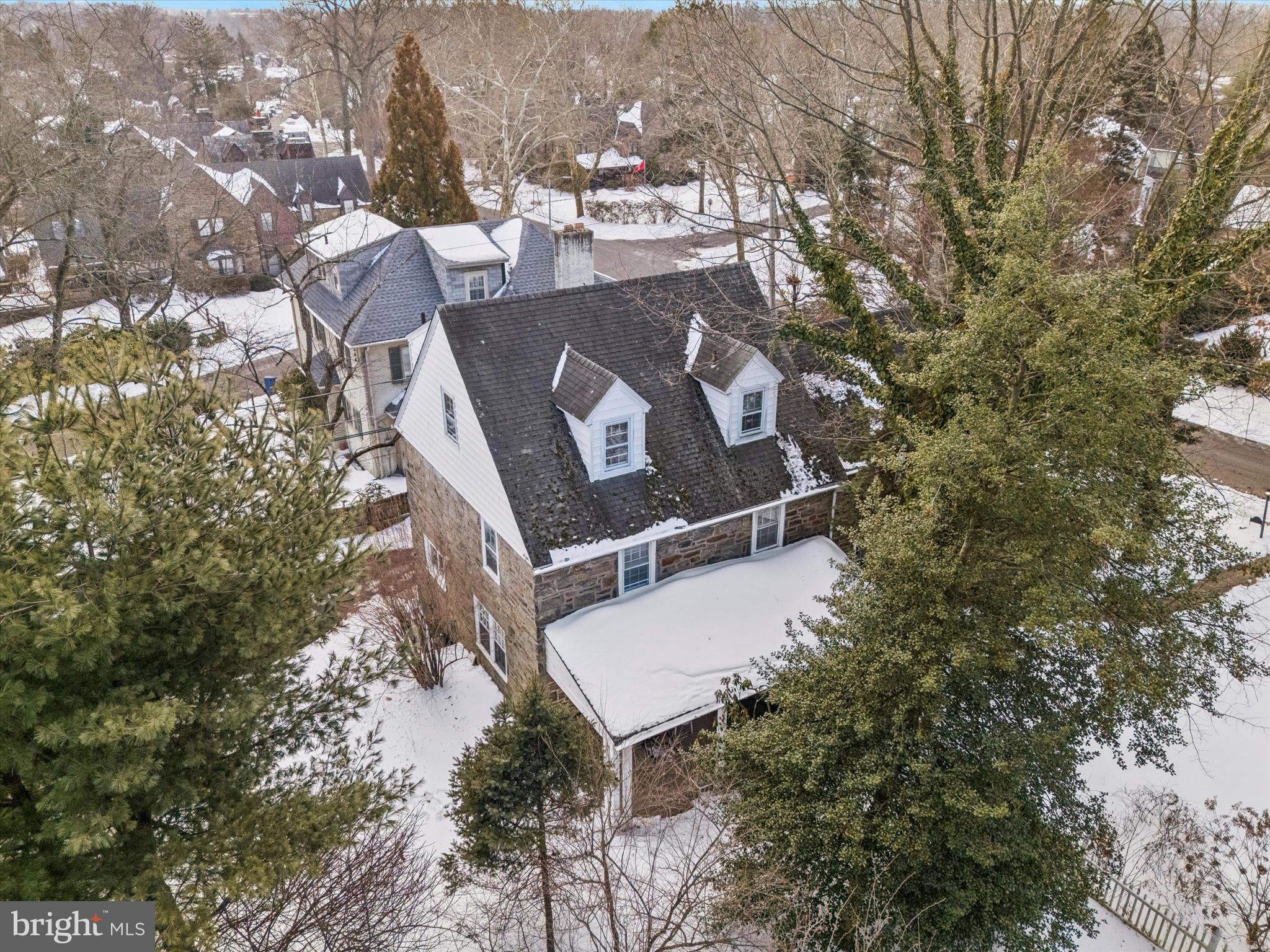 JENKINTOWN MANOR - Residential