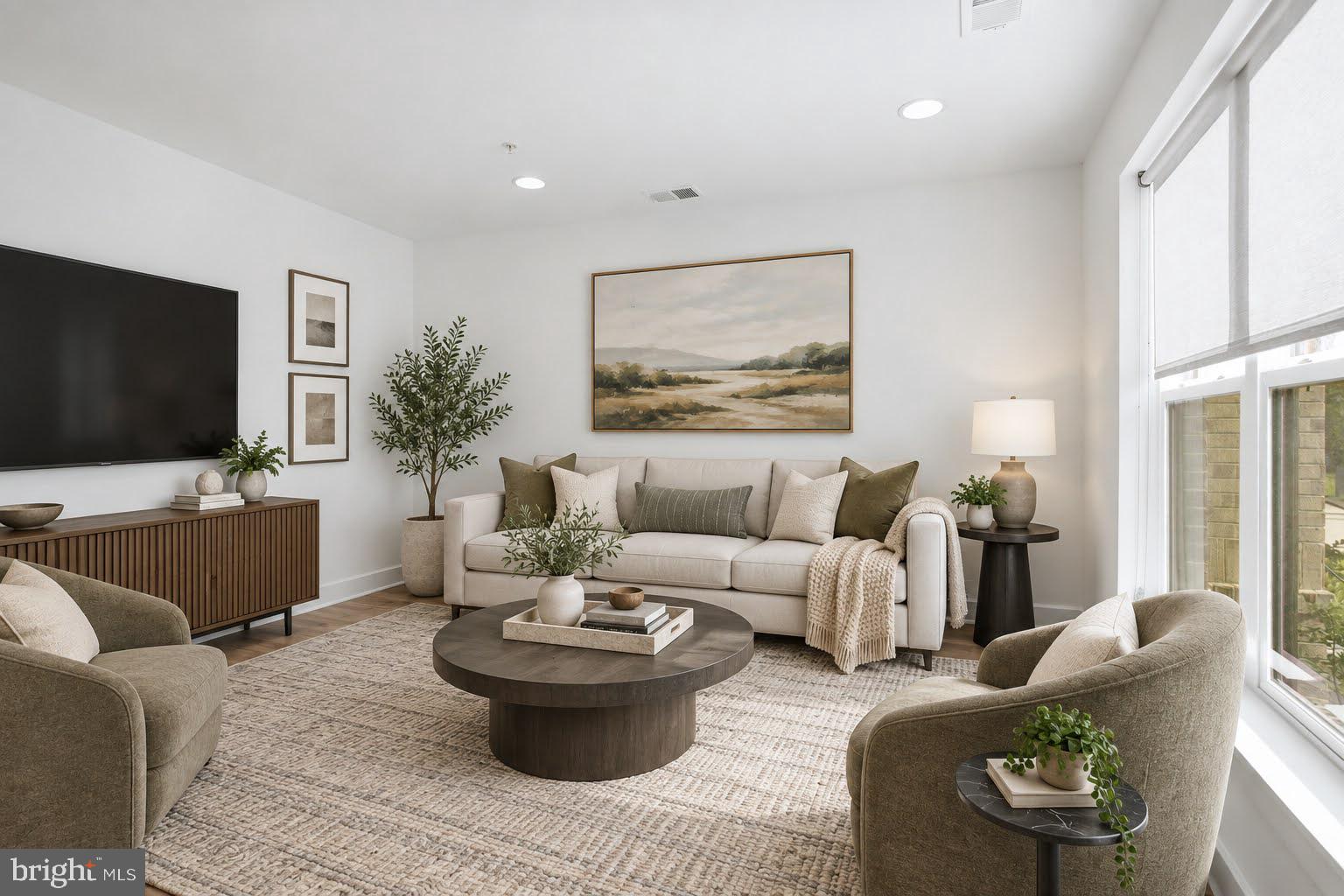 3509 SUTTON HEIGHTS CIRCLE