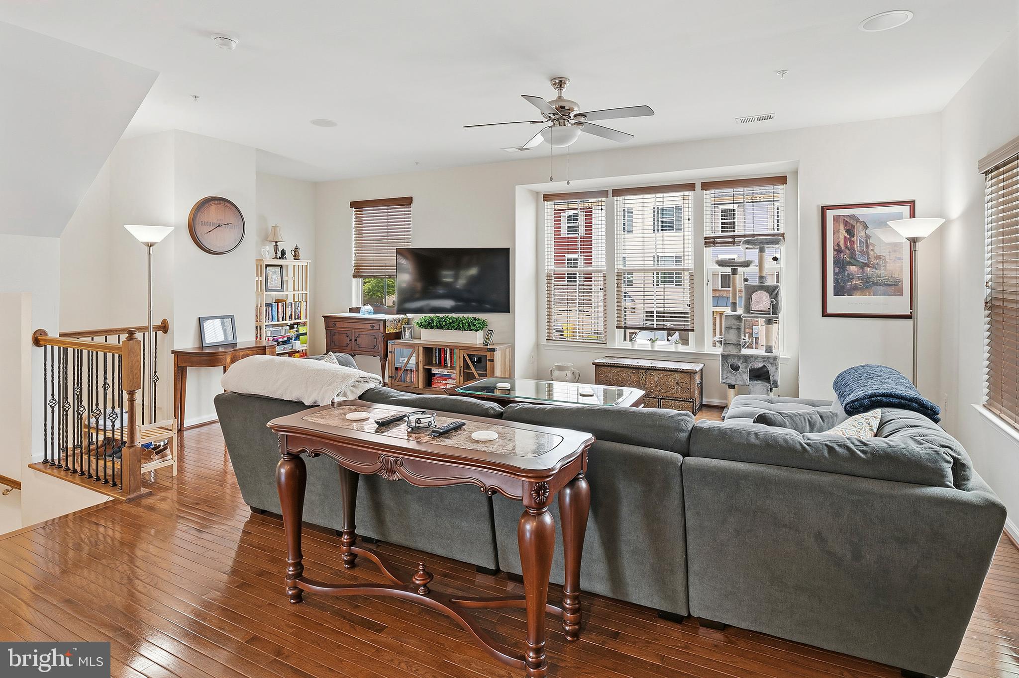CREEKSIDE VILLAGE AT TANYARD SPRINGS - Residential
