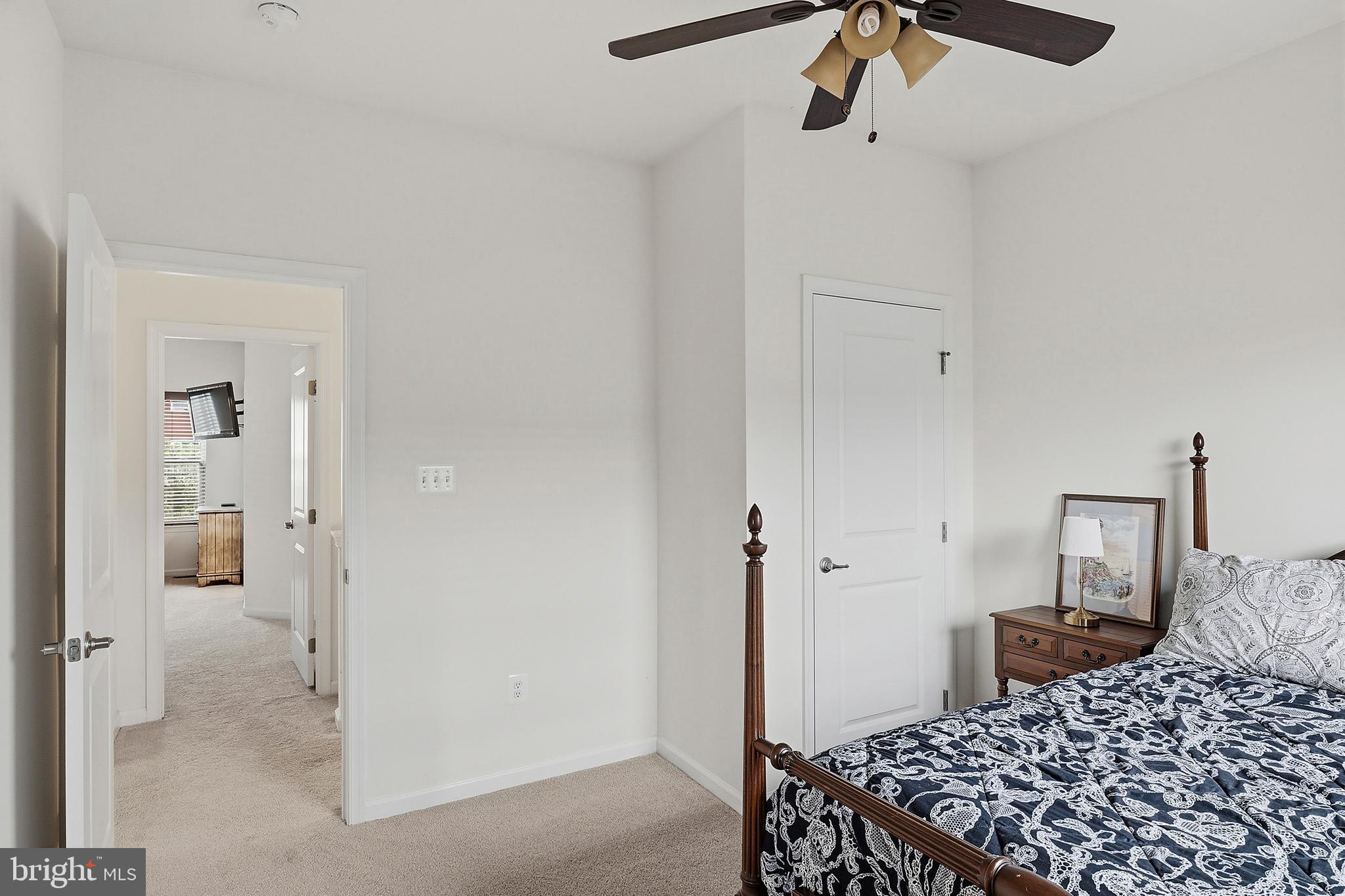 CREEKSIDE VILLAGE AT TANYARD SPRINGS - Residential