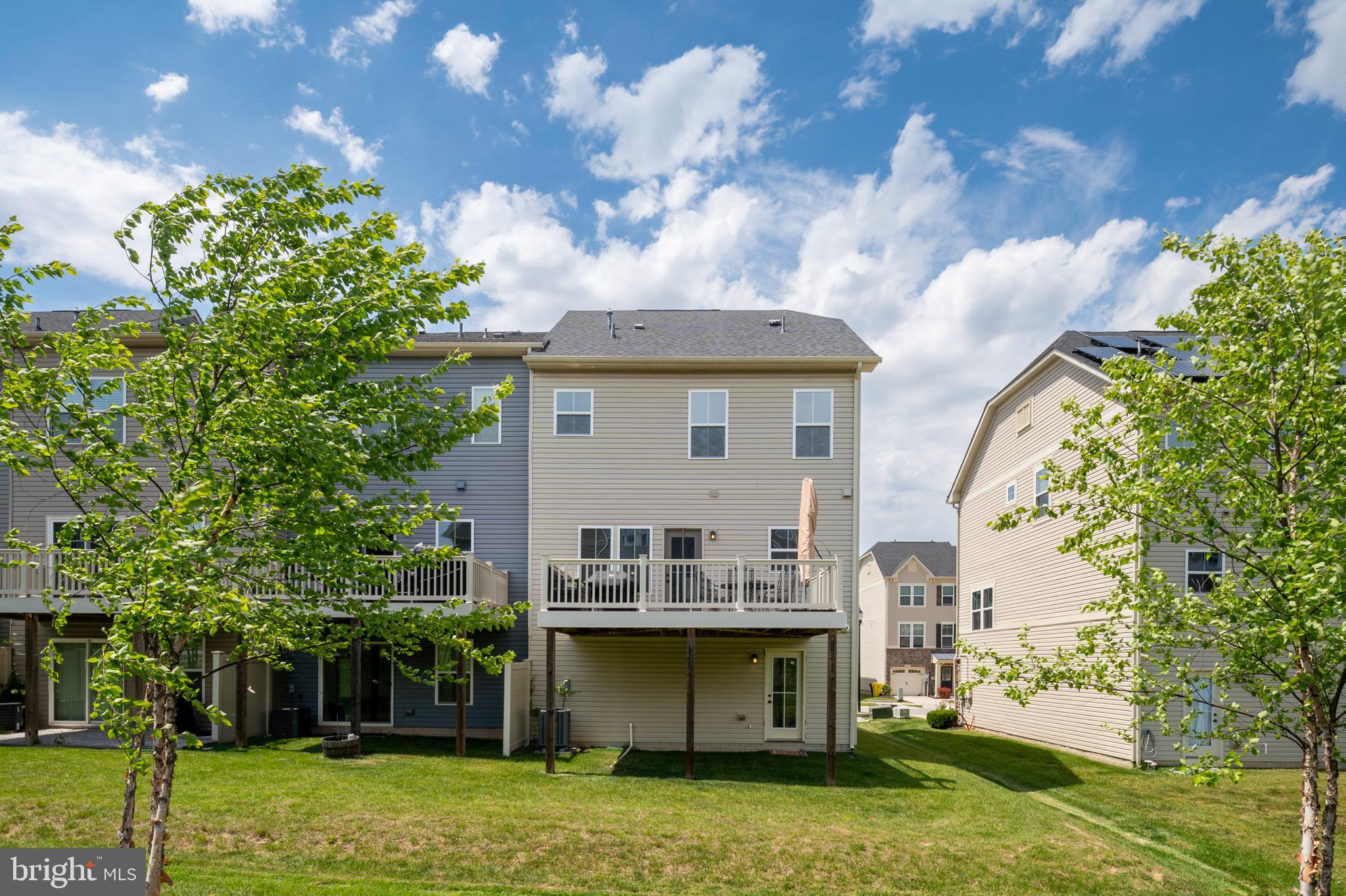 CREEKSIDE VILLAGE AT TANYARD SPRINGS - Residential