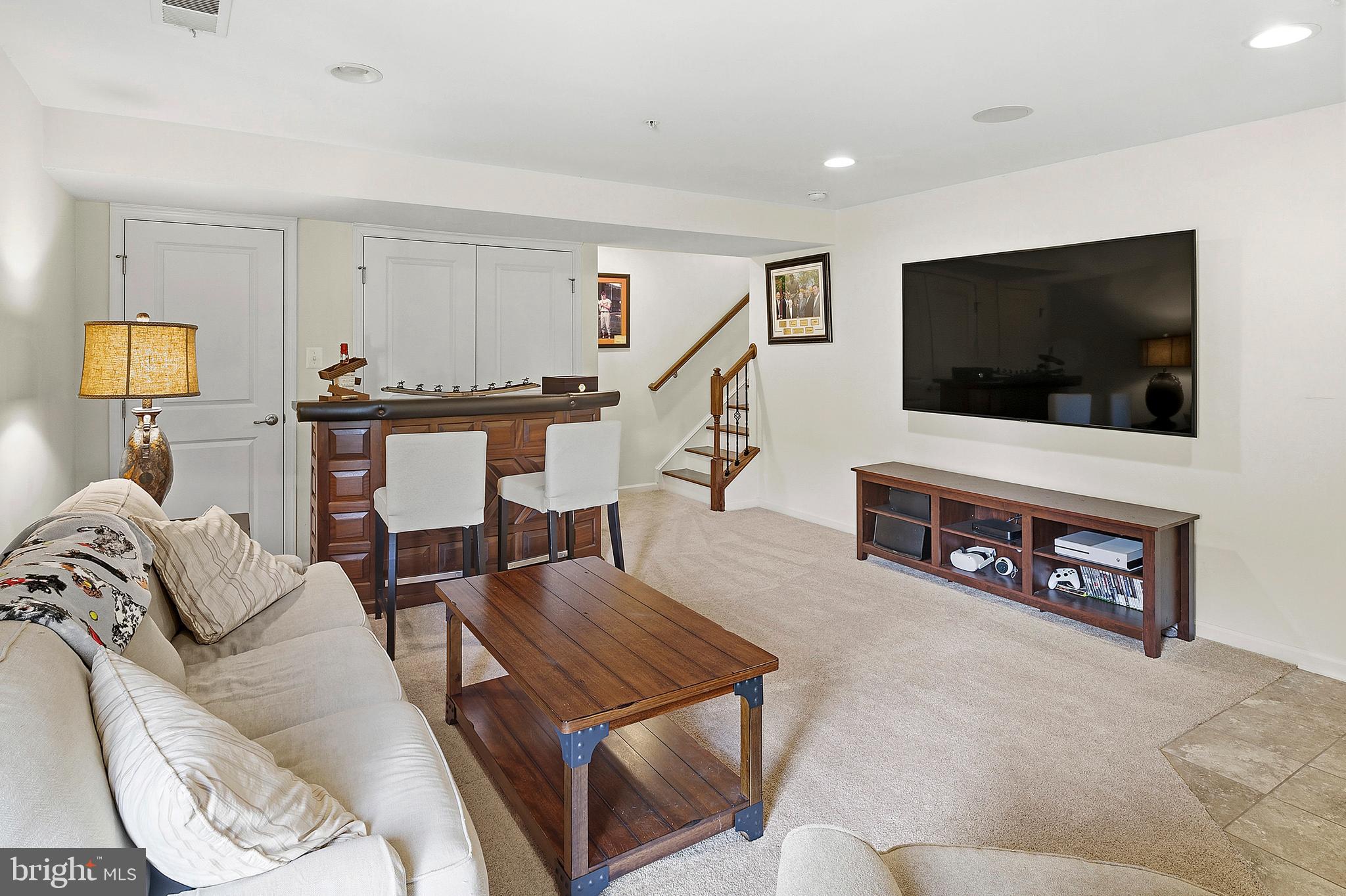 CREEKSIDE VILLAGE AT TANYARD SPRINGS - Residential