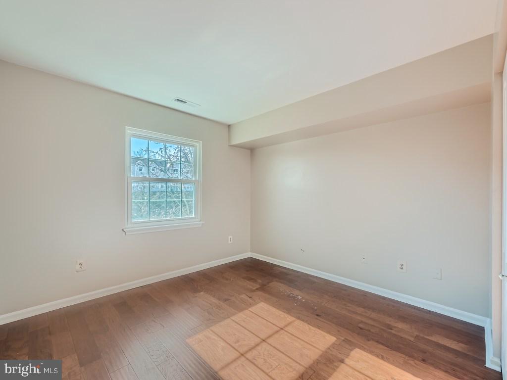 VILLAGE OF MONTGOMERY RUN - Residential