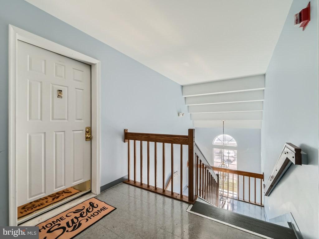 VILLAGE OF MONTGOMERY RUN - Residential