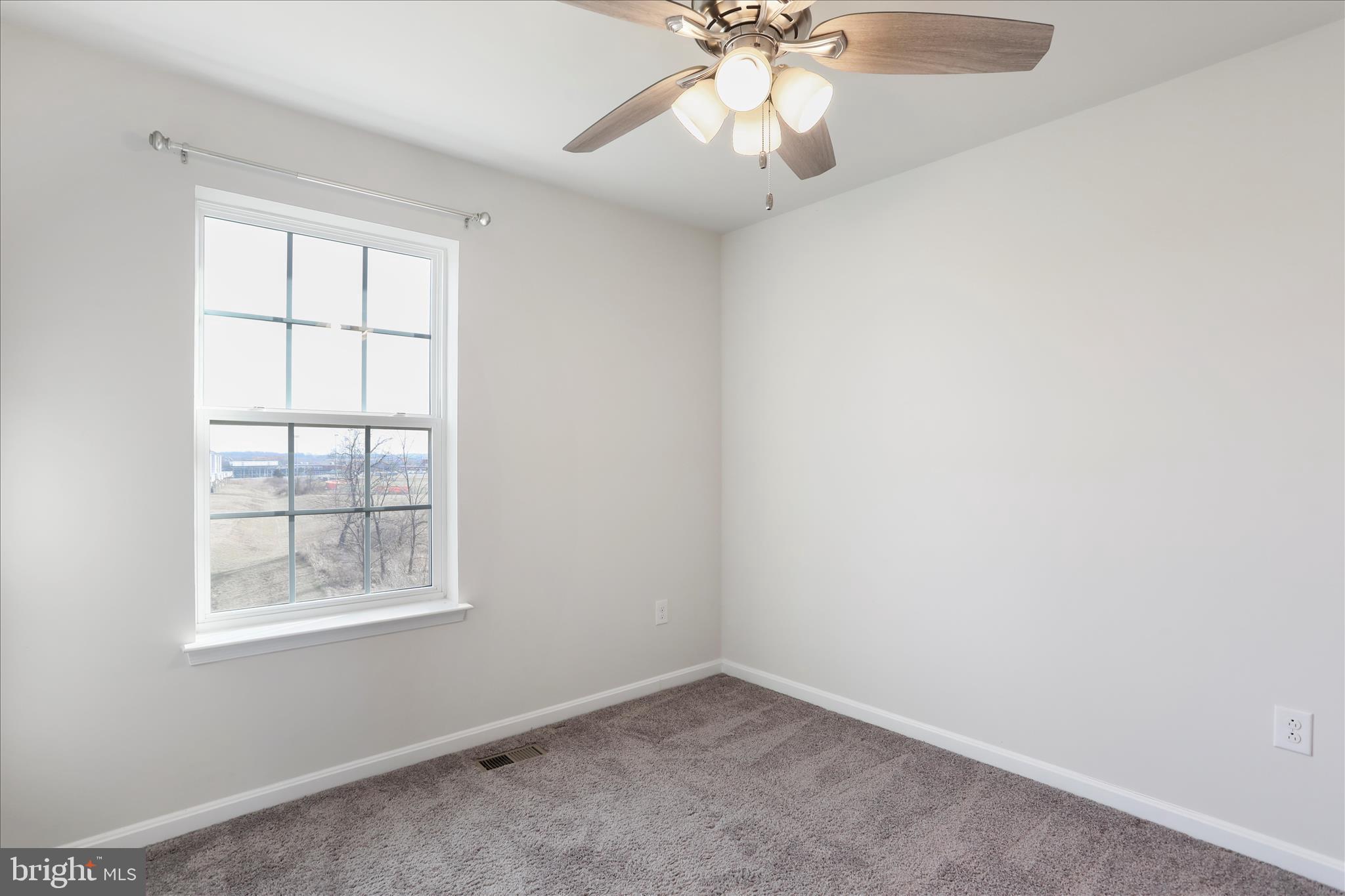 BERKELEY RIDGE - Residential