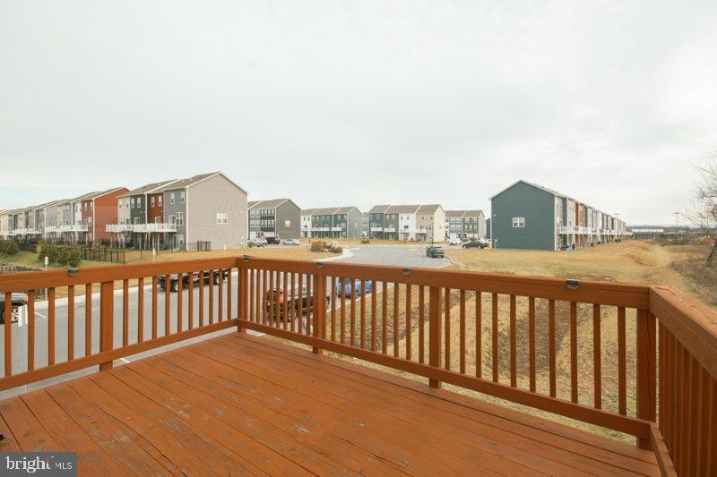 BERKELEY RIDGE - Residential