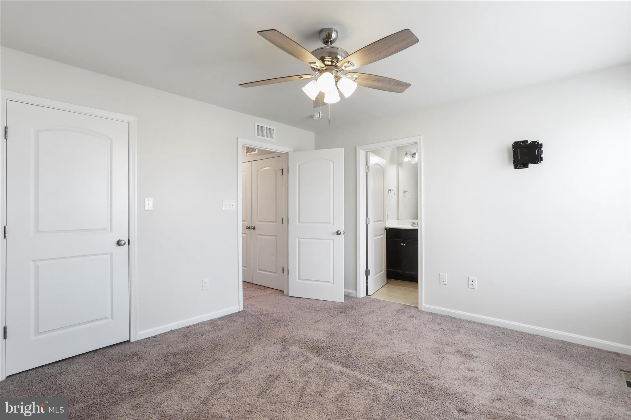 BERKELEY RIDGE - Residential