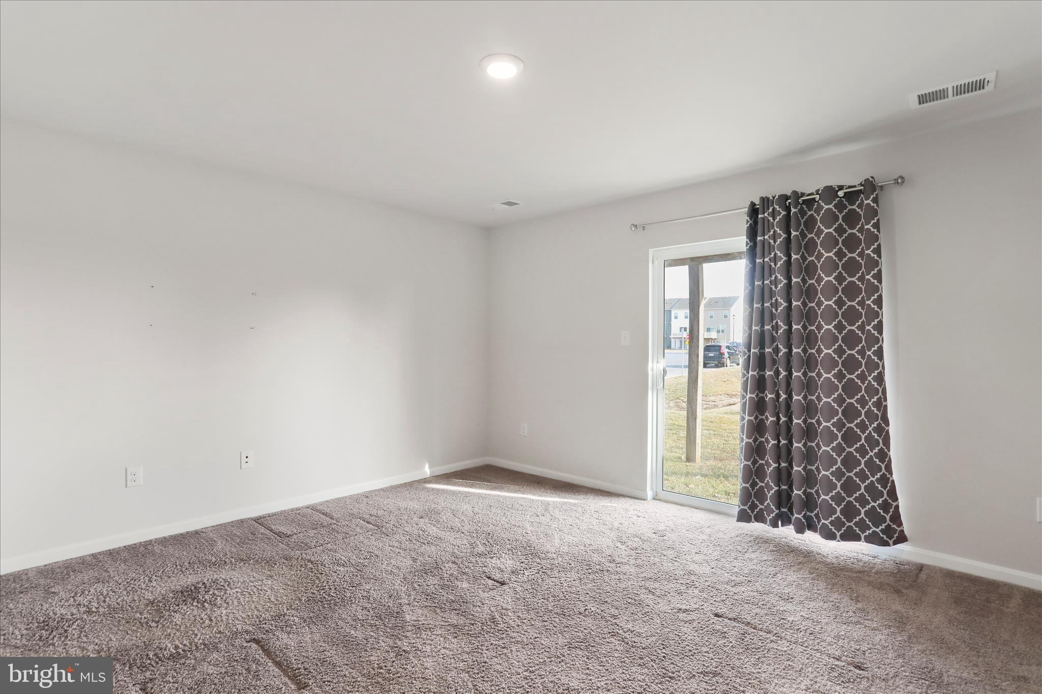 BERKELEY RIDGE - Residential