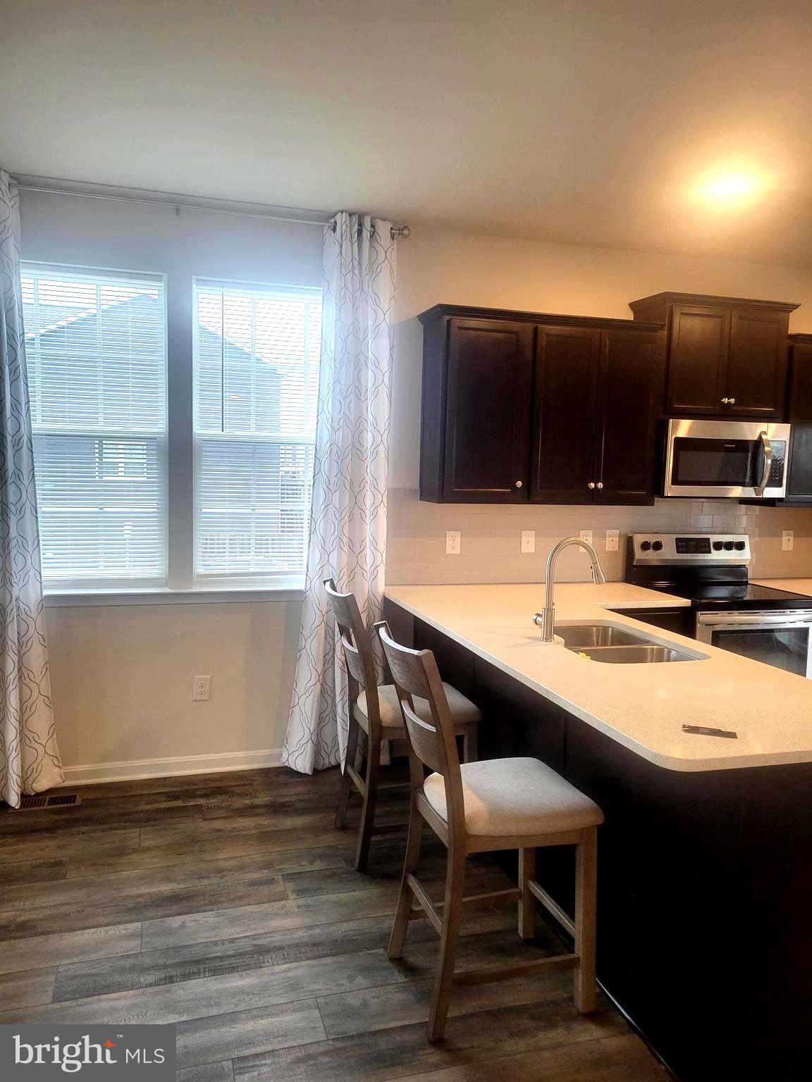 BERKELEY RIDGE - Residential