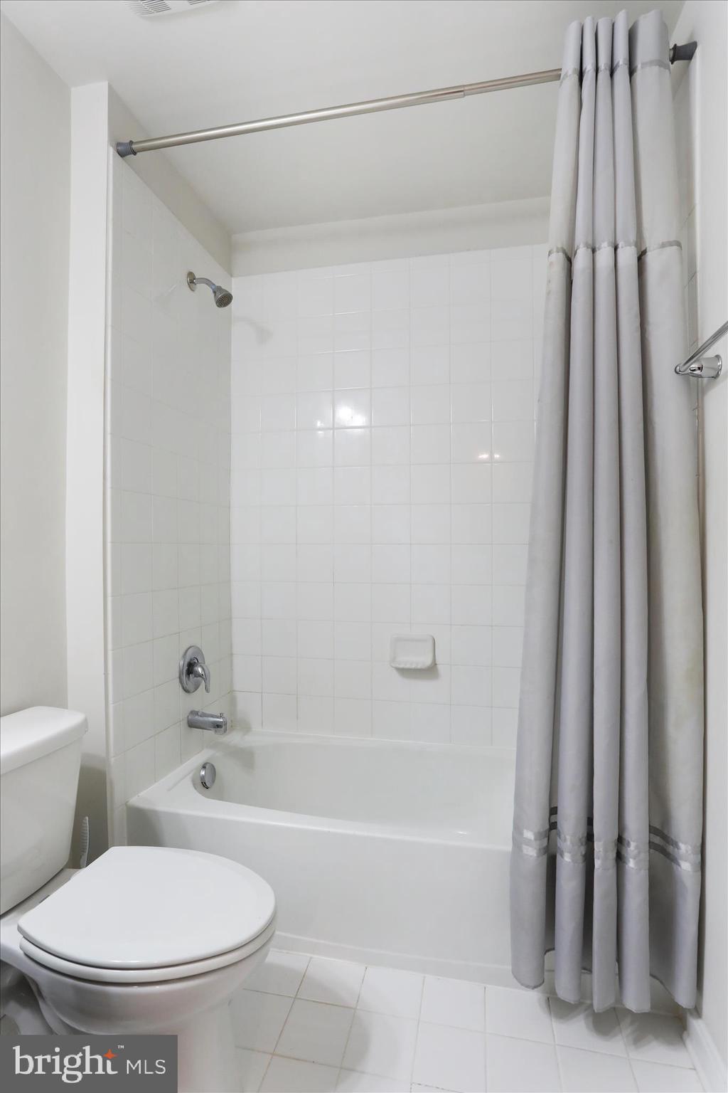 BERKELEY RIDGE - Residential