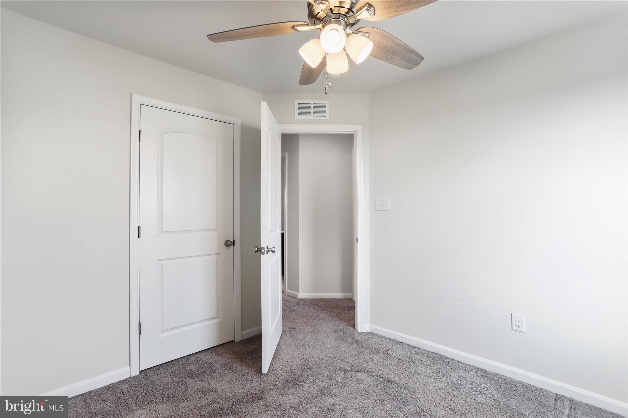 BERKELEY RIDGE - Residential