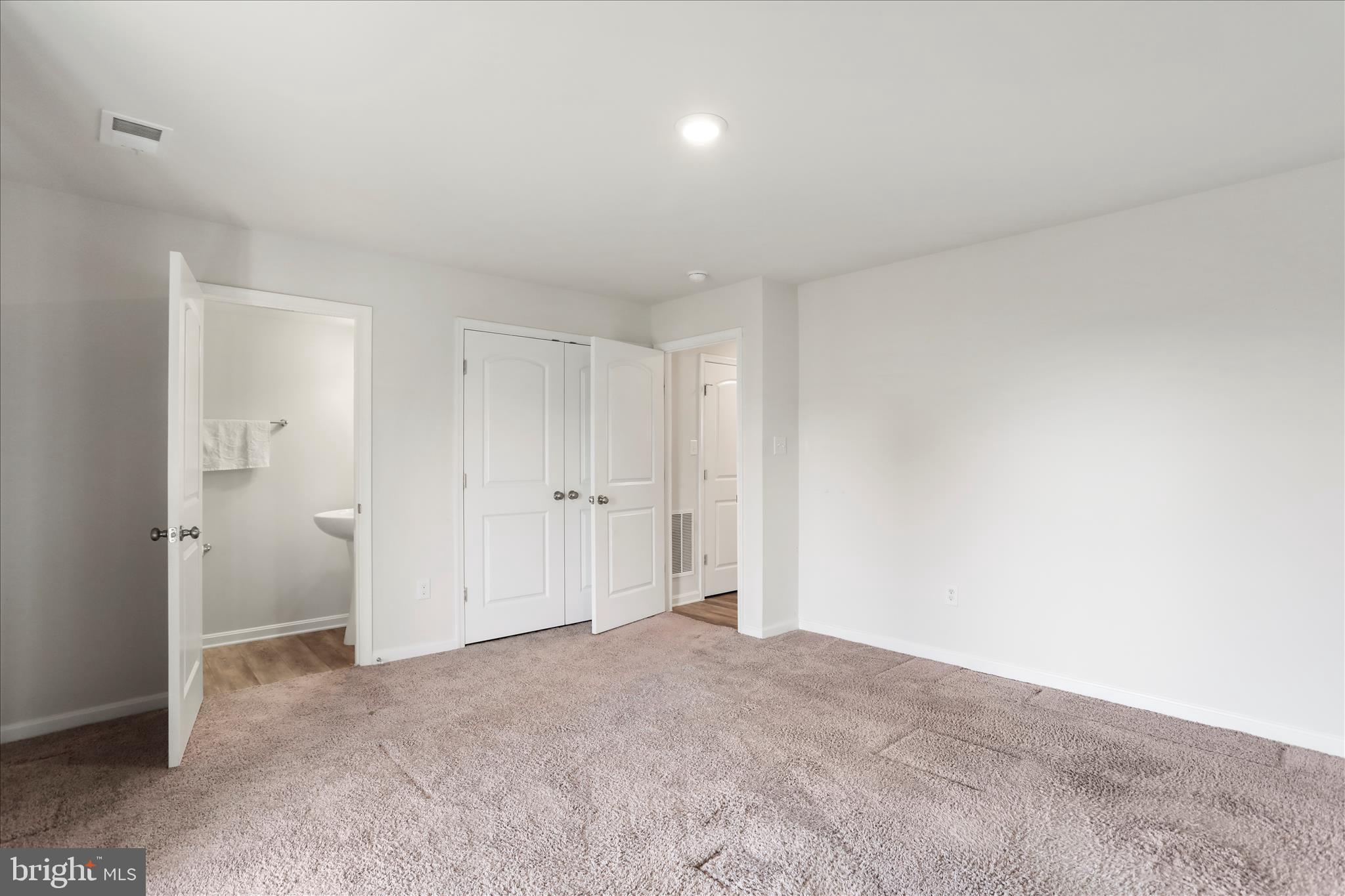 BERKELEY RIDGE - Residential