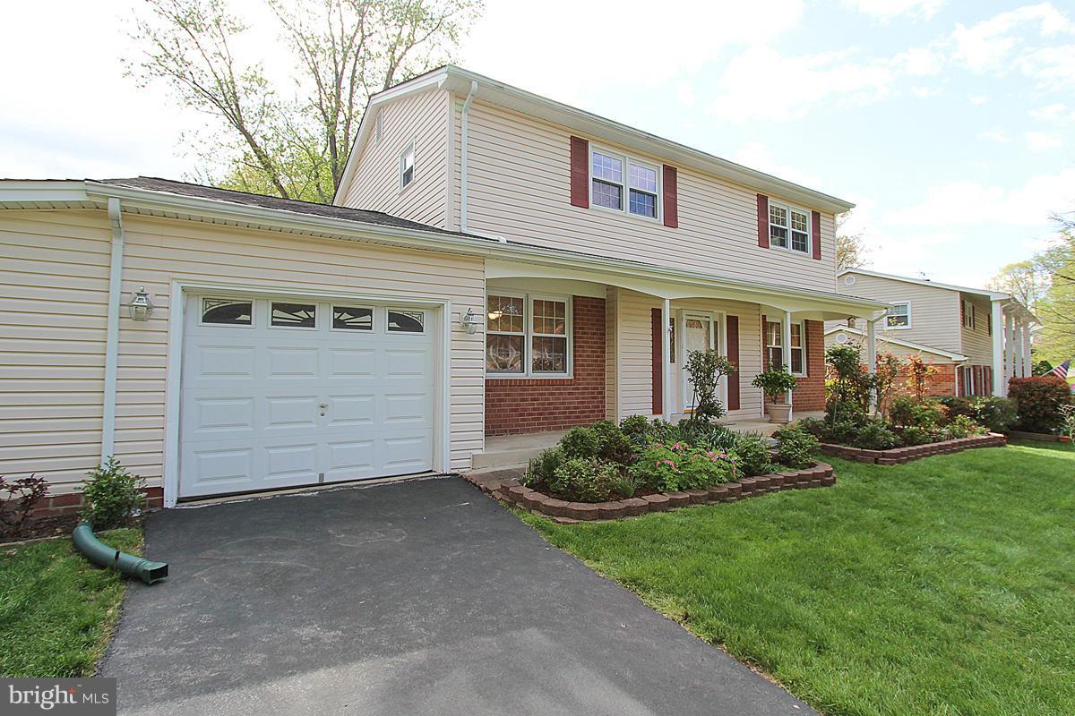 ORANGE HUNT ESTATES - Residential