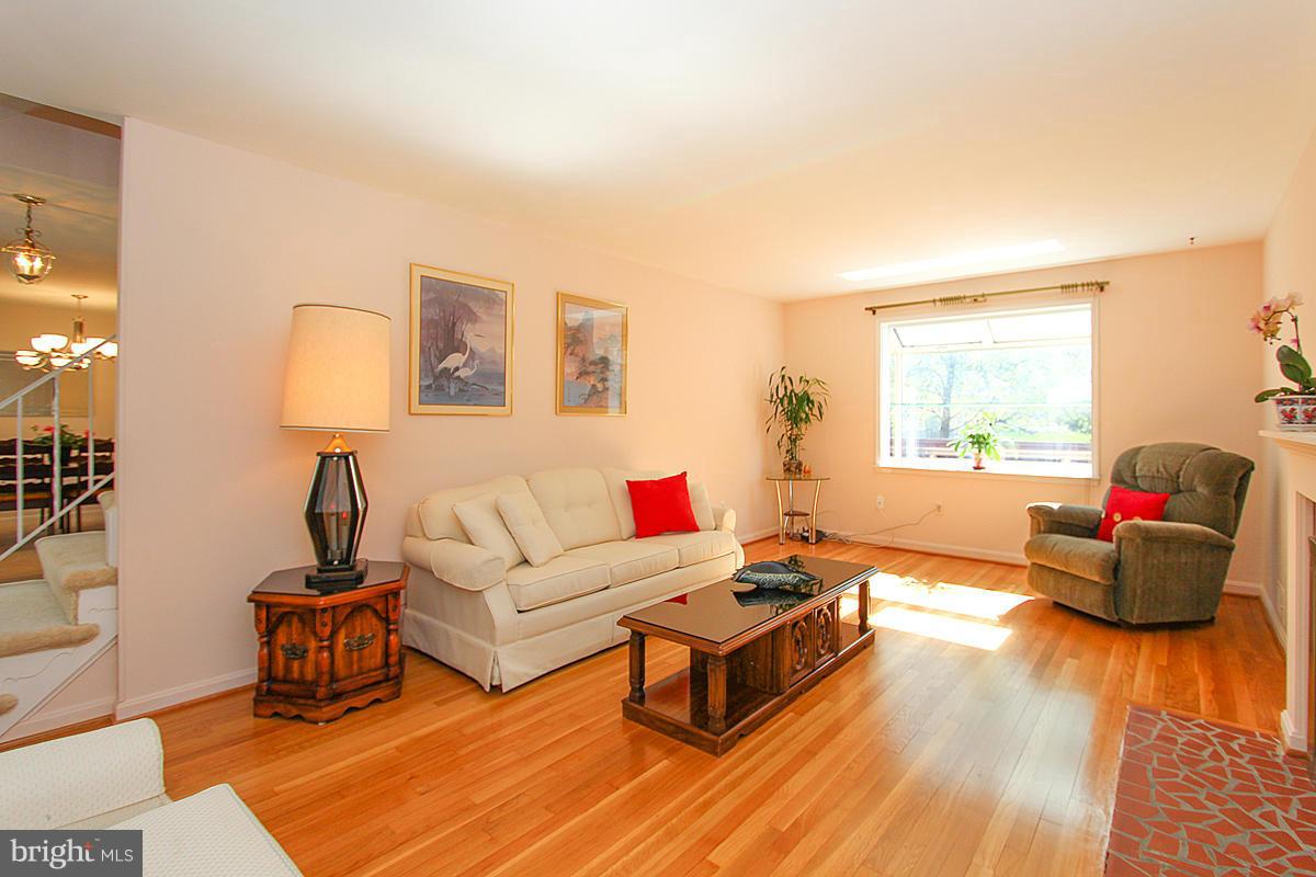 ORANGE HUNT ESTATES - Residential