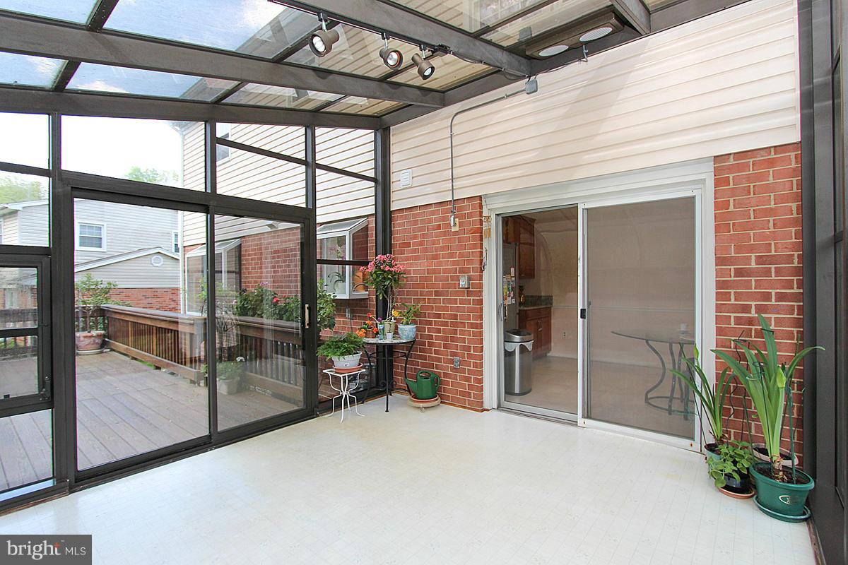 ORANGE HUNT ESTATES - Residential