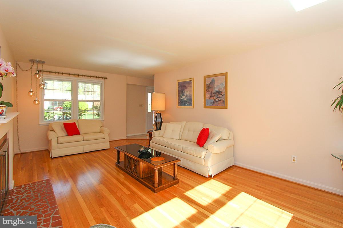 ORANGE HUNT ESTATES - Residential