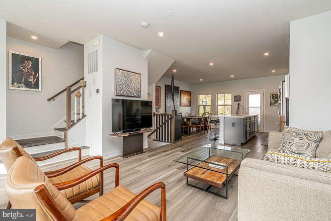 2703 CHELSEA WILLOWS WAY