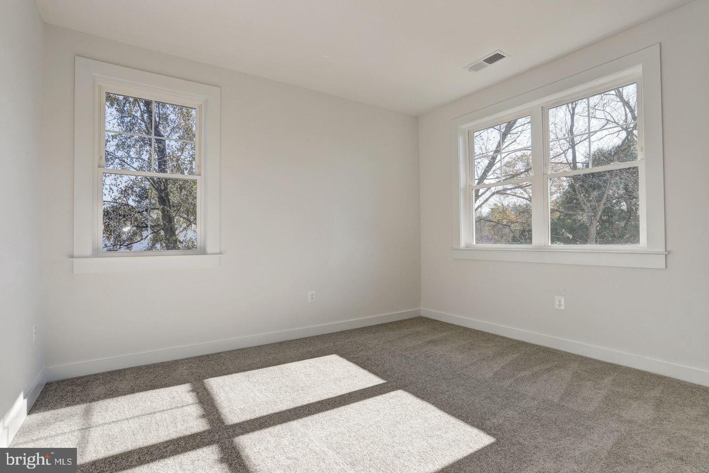 WALNUT RIDGE - Residential