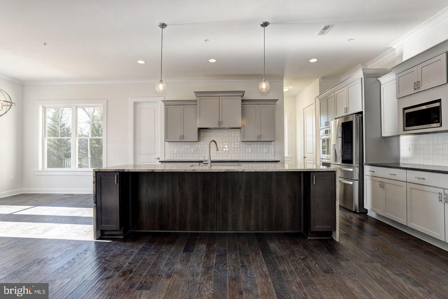 WALNUT RIDGE - Residential