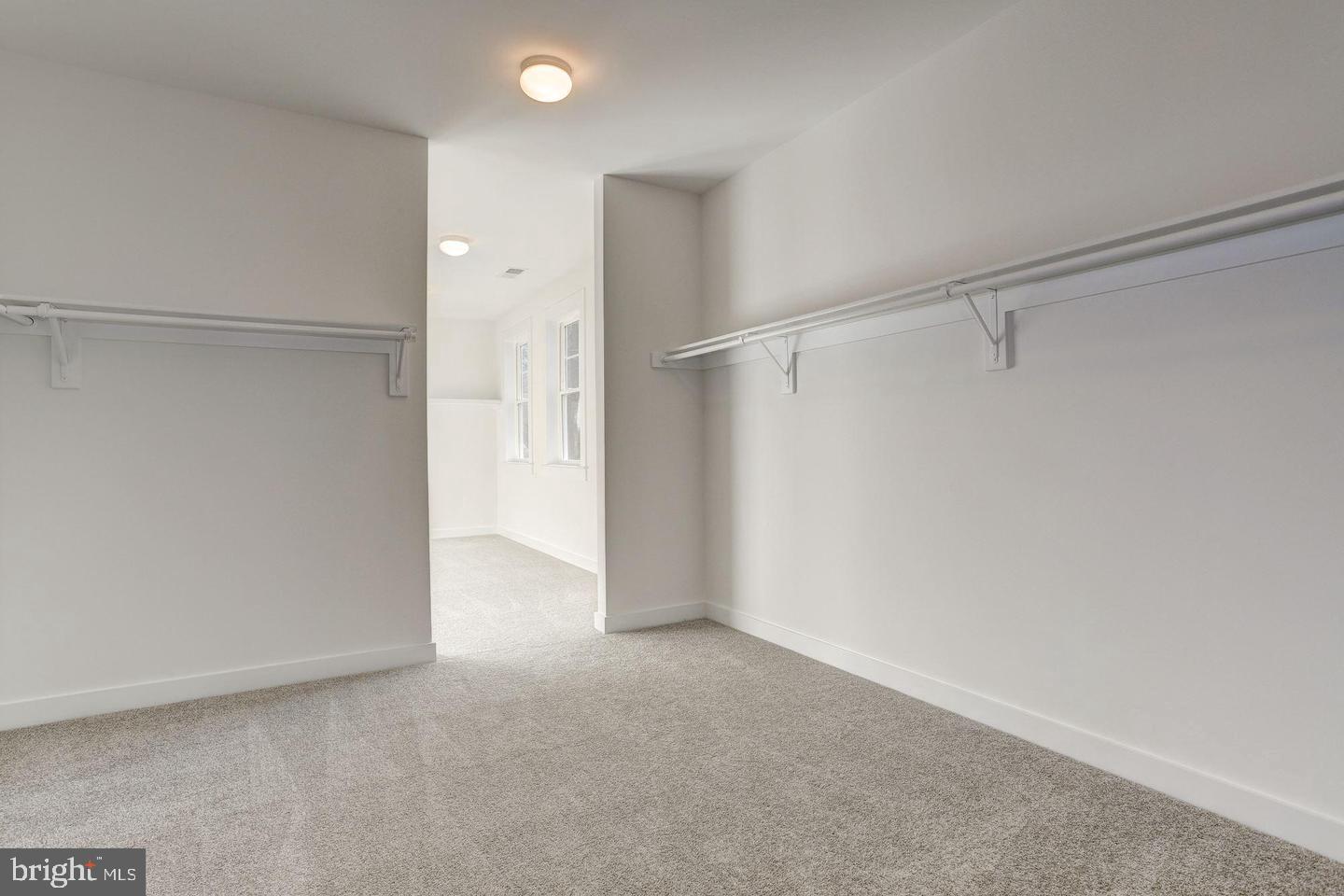 WALNUT RIDGE - Residential