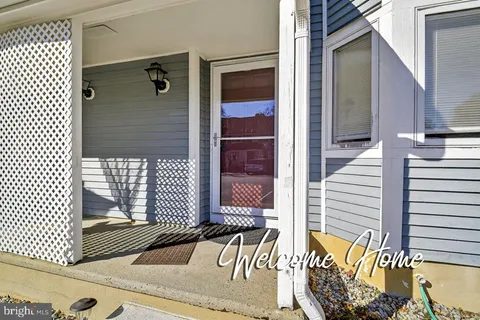 21 Regal Drive, Monmouth Junction, NJ 08852 - MLS#: NJMX2010788