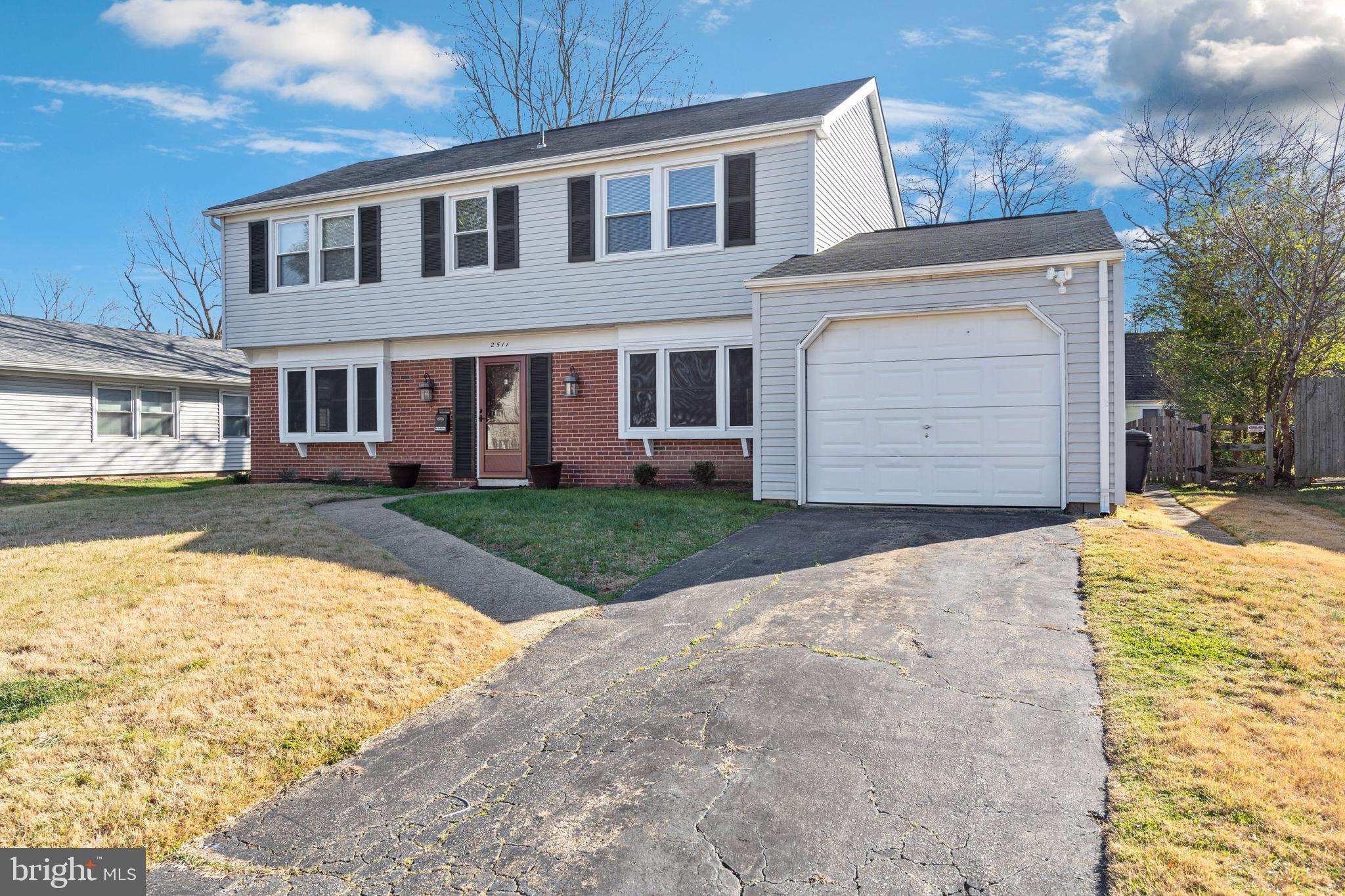 Newly renovated 4 bed/2.5 bath home in sought after Kenilworth at Belair community! Updated Kitchen and Bath! Gleaming Hardwood Floors and recently painted! Interior features a separate family and dinning room , sunny eat-in Kitchen with stainless steel appliances. Laundry off kitchen! Entertain your guests in a spacious, flat, fenced backyard. Close to many restaurants and shops. One look at this lovely property and you will be calling it "home!"