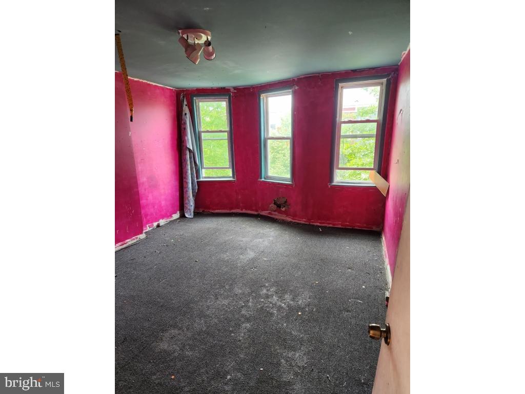 PATTERSON PLACE - Residential