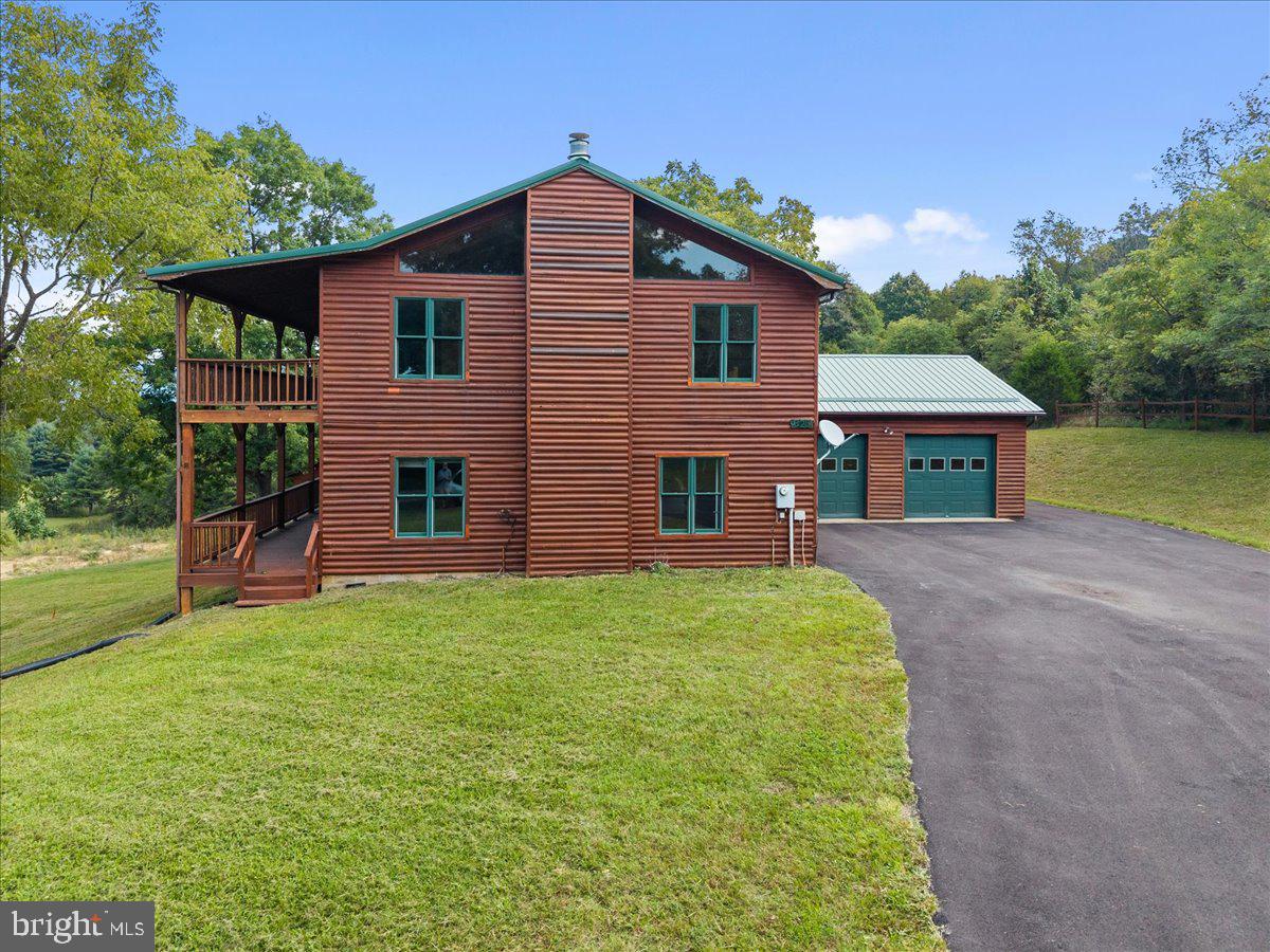 325 COYOTE RUN ROAD