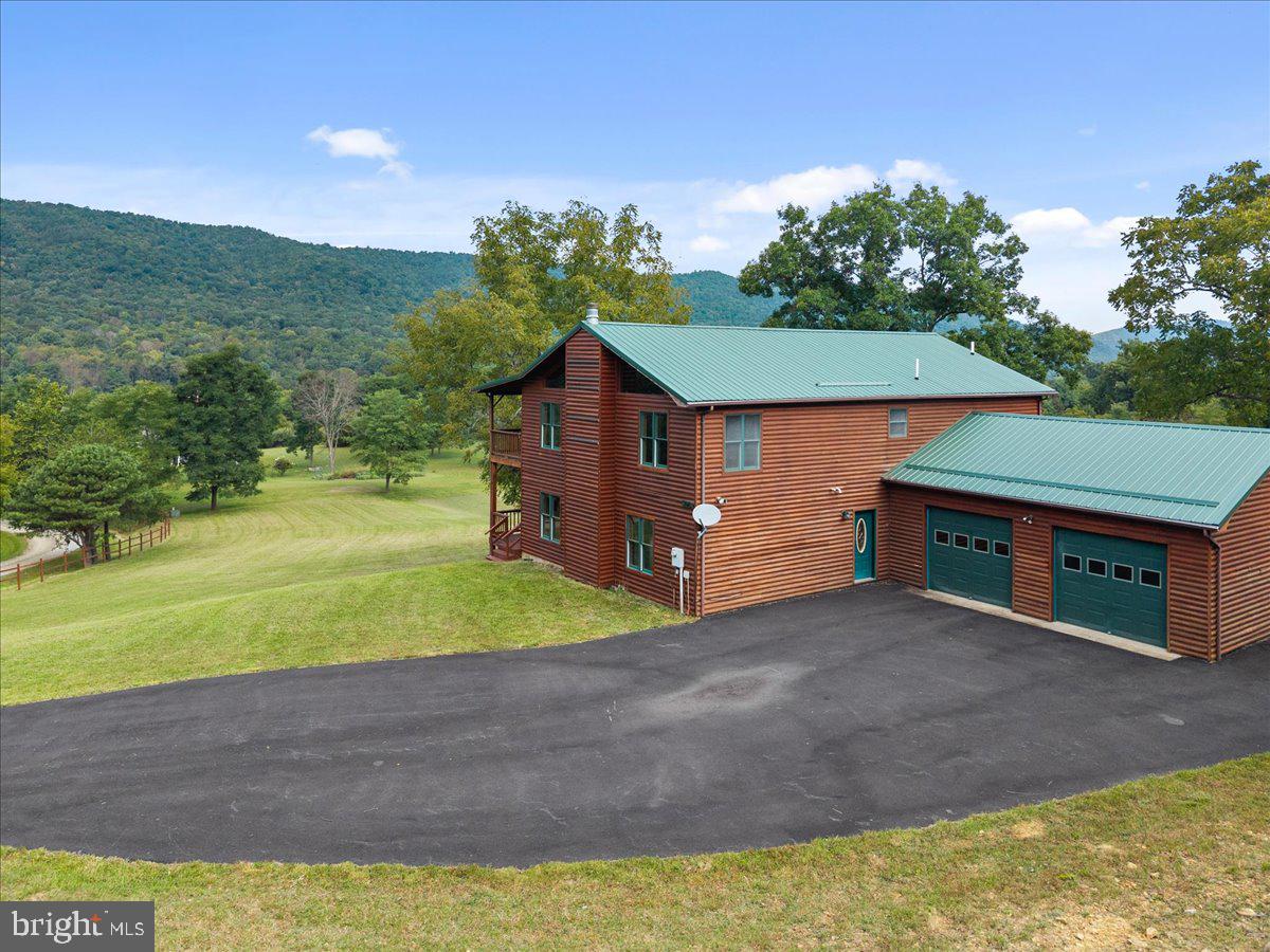 325 COYOTE RUN ROAD