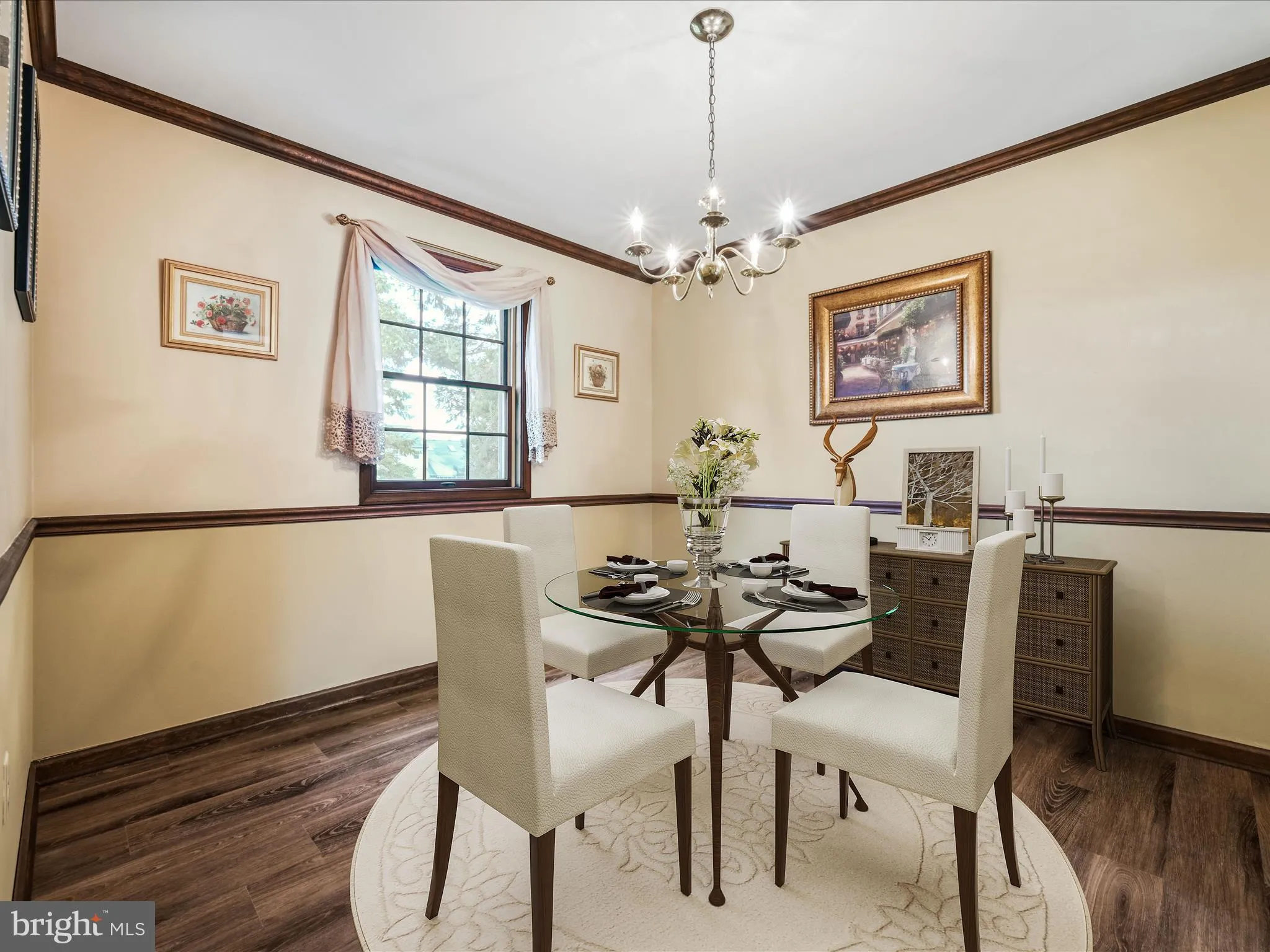 Ephrata, Pennsylvania 17522, United States, 3 Bedrooms Bedrooms, ,2 BathroomsBathrooms,Residential,Pending,19109