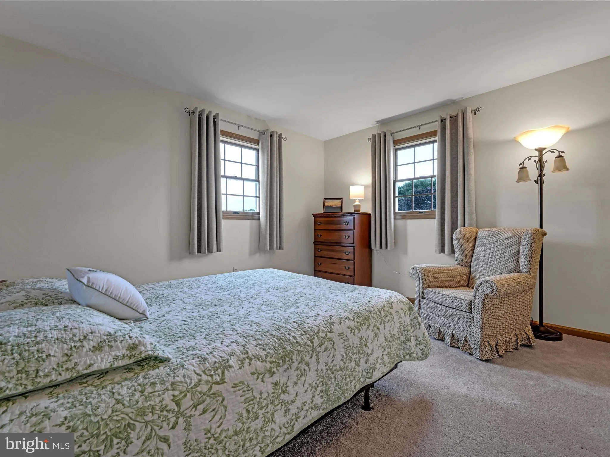 Ephrata, Pennsylvania 17522, United States, 3 Bedrooms Bedrooms, ,2 BathroomsBathrooms,Residential,Pending,19109