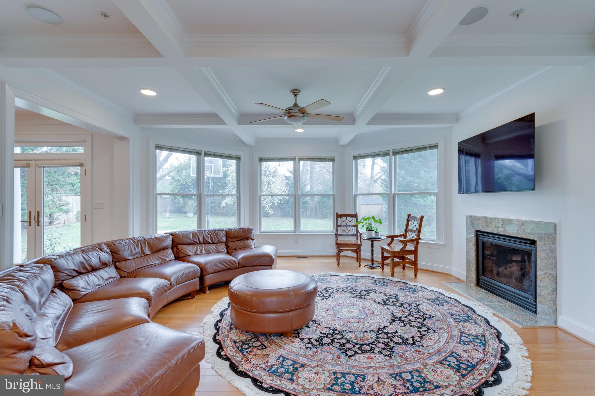 PINEVIEW - Residential Lease