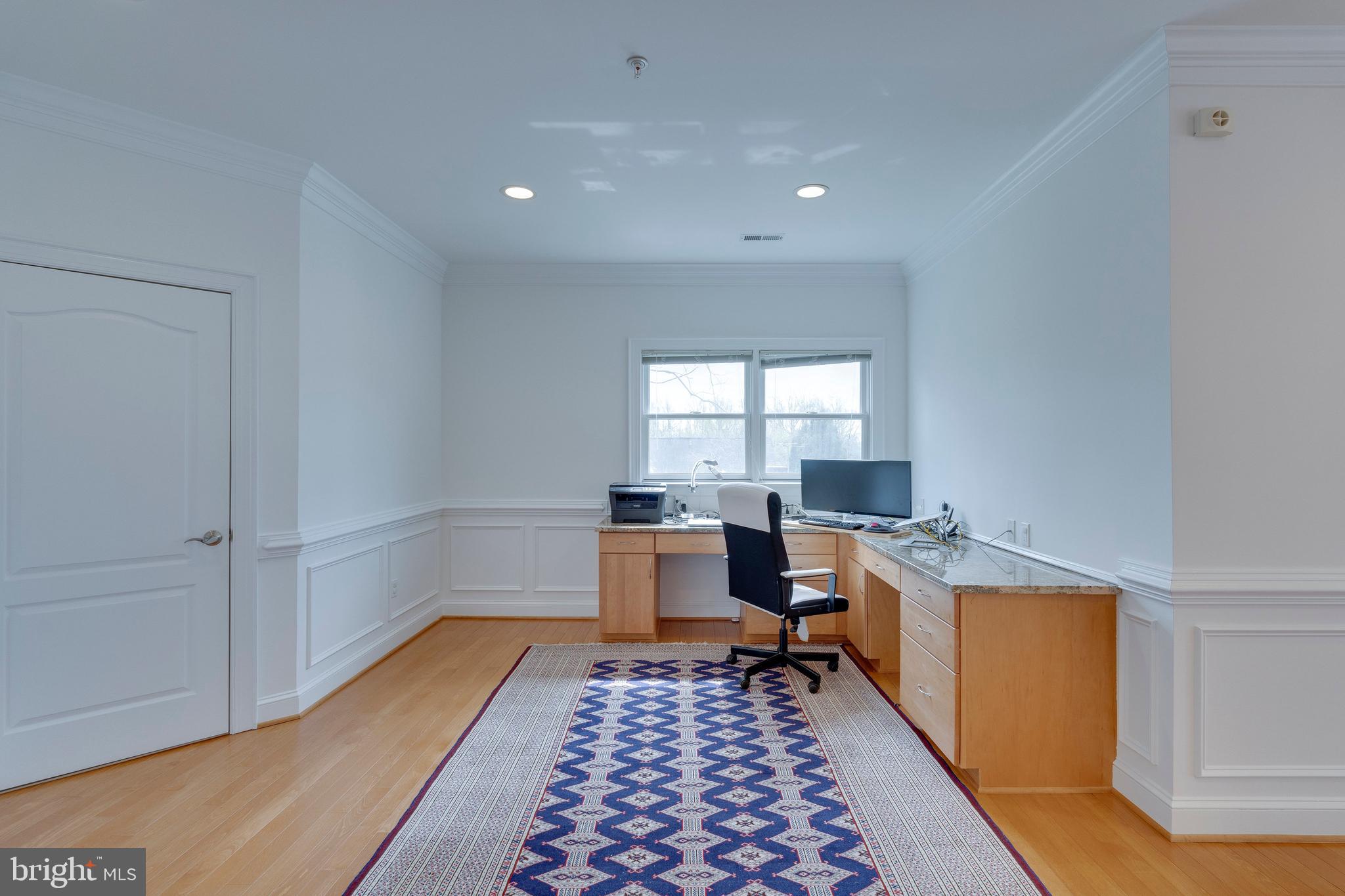 PINEVIEW - Residential Lease