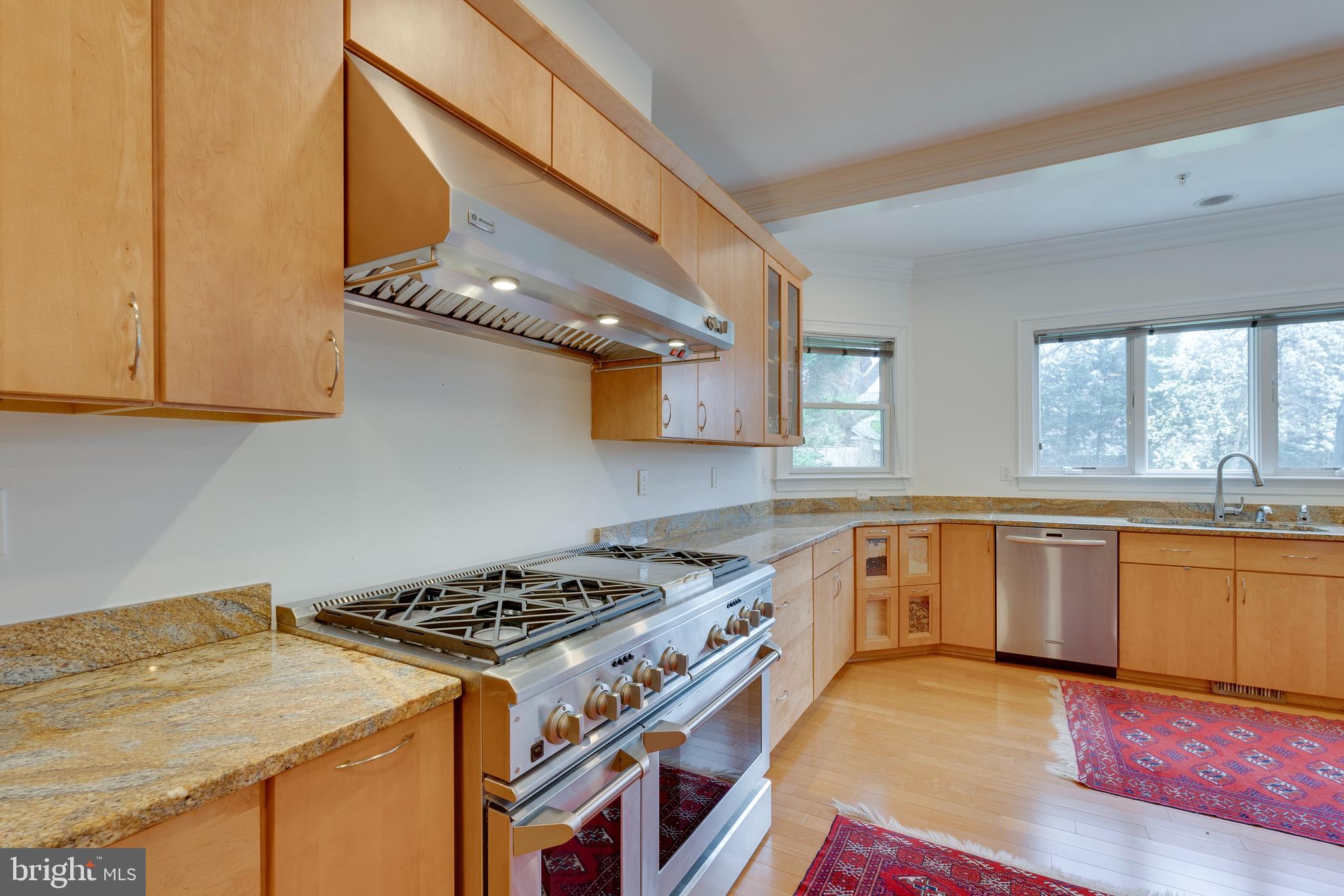 PINEVIEW - Residential Lease