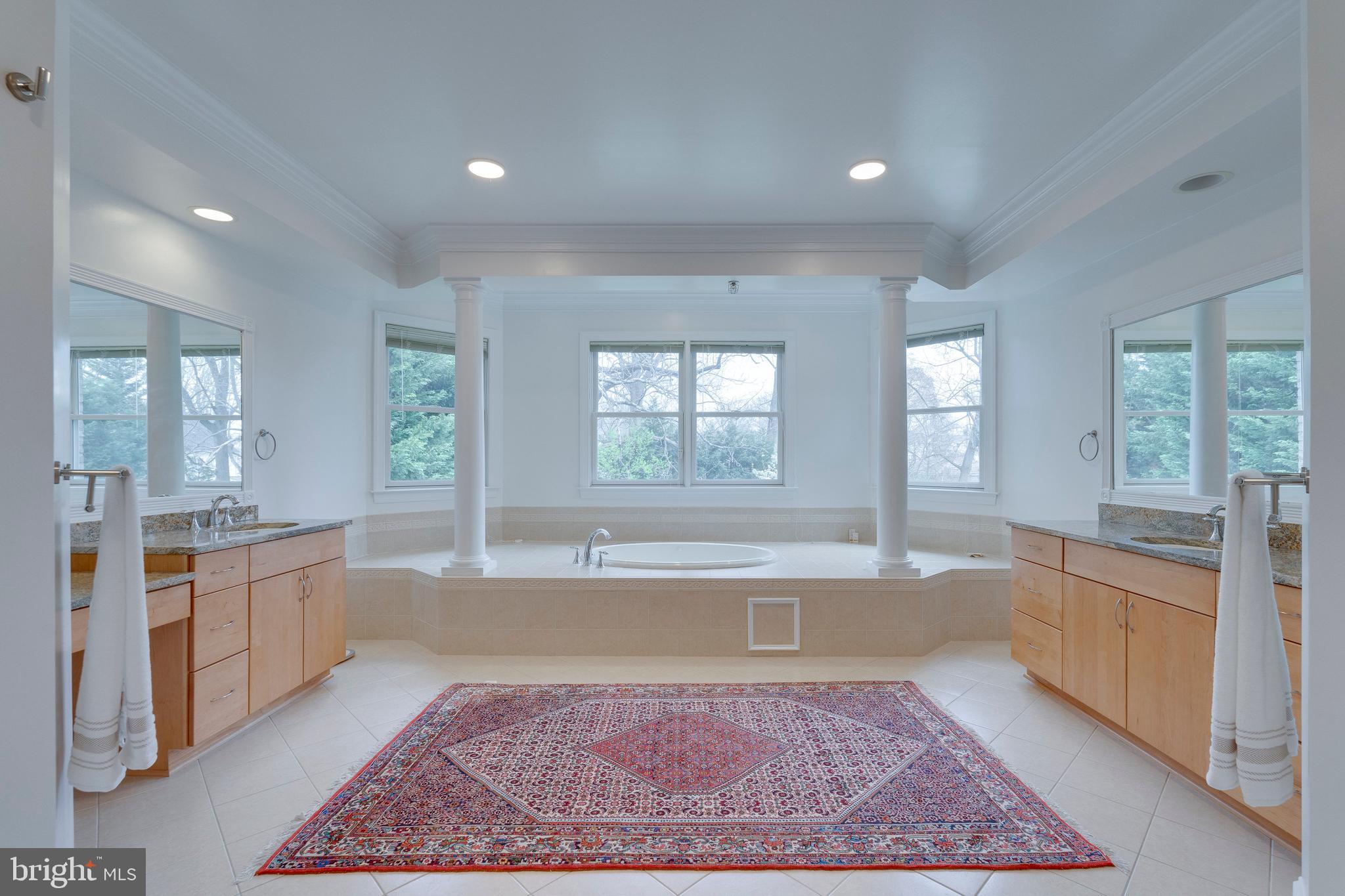 PINEVIEW - Residential Lease