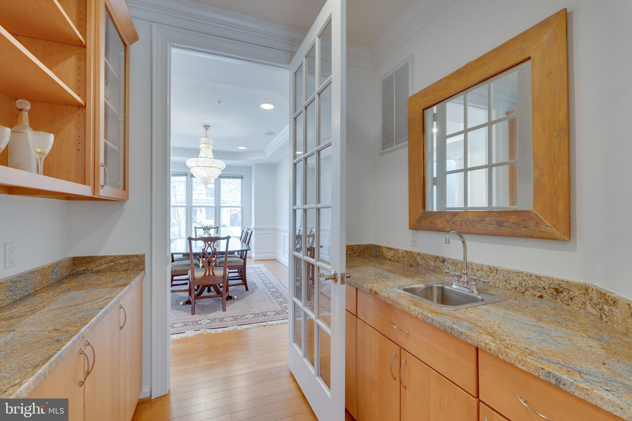 PINEVIEW - Residential Lease