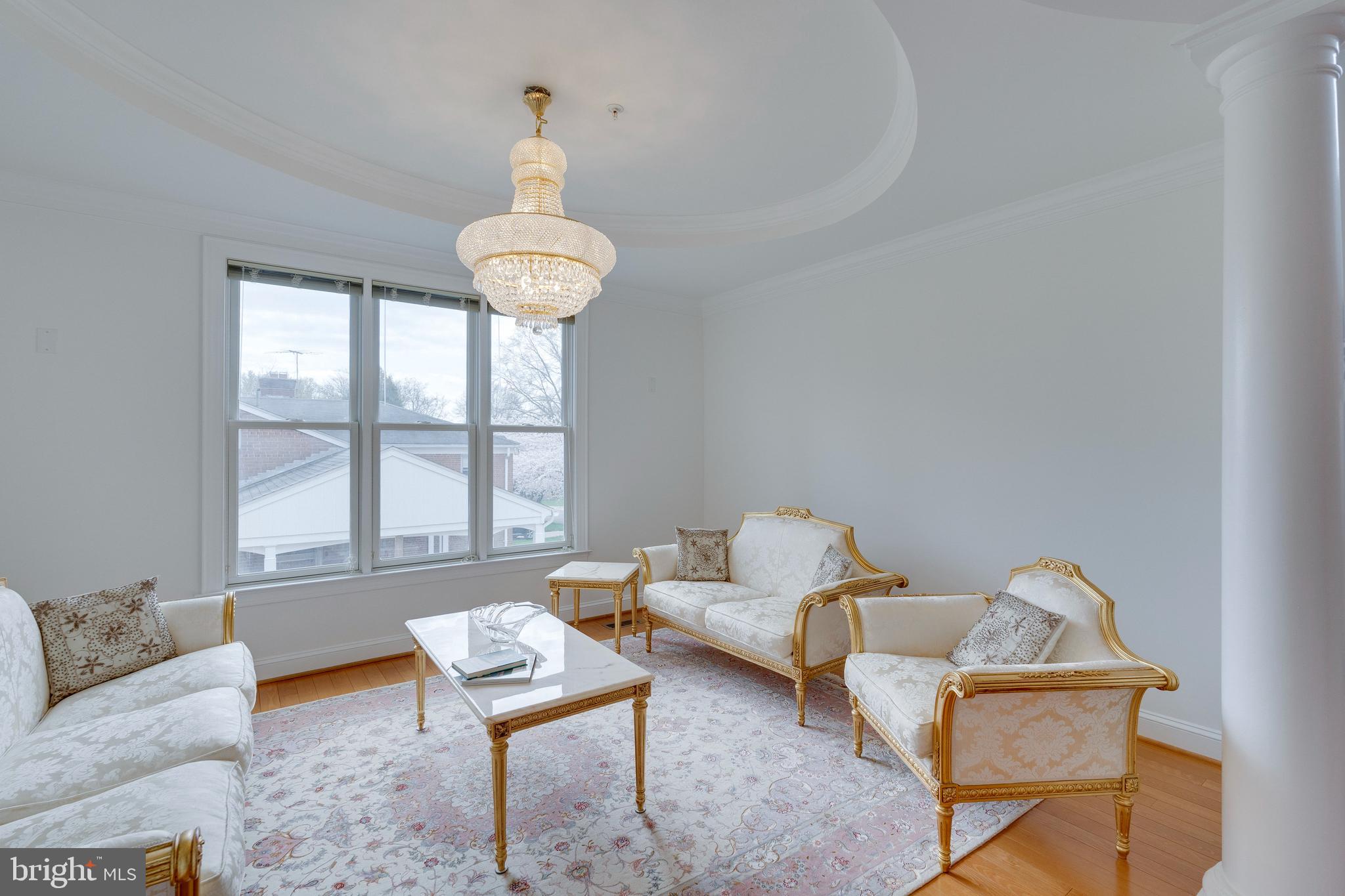 PINEVIEW - Residential Lease