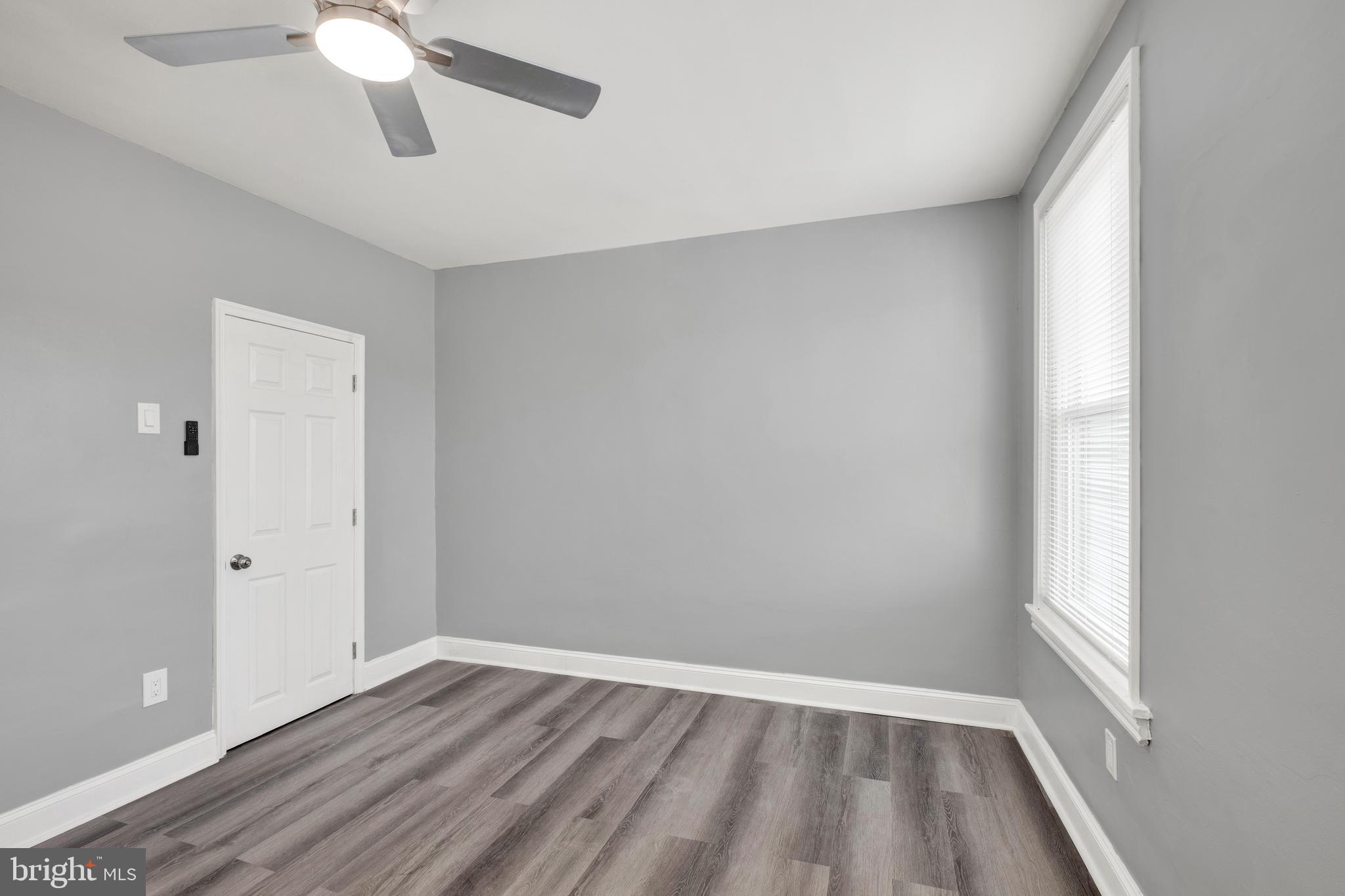 PORT RICHMOND - Residential