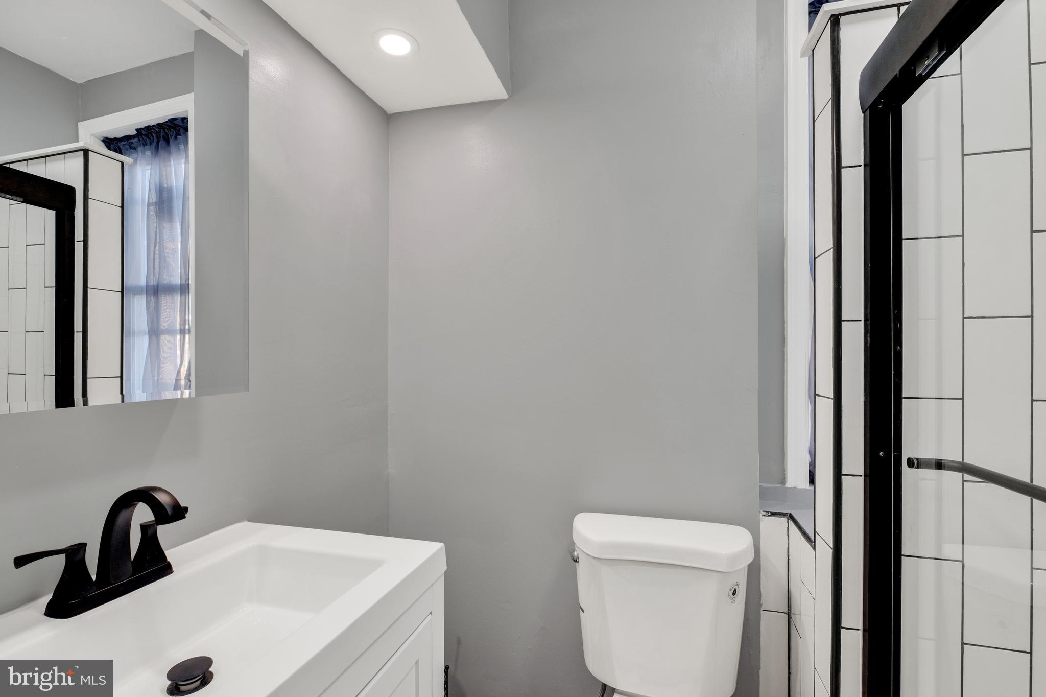 PORT RICHMOND - Residential