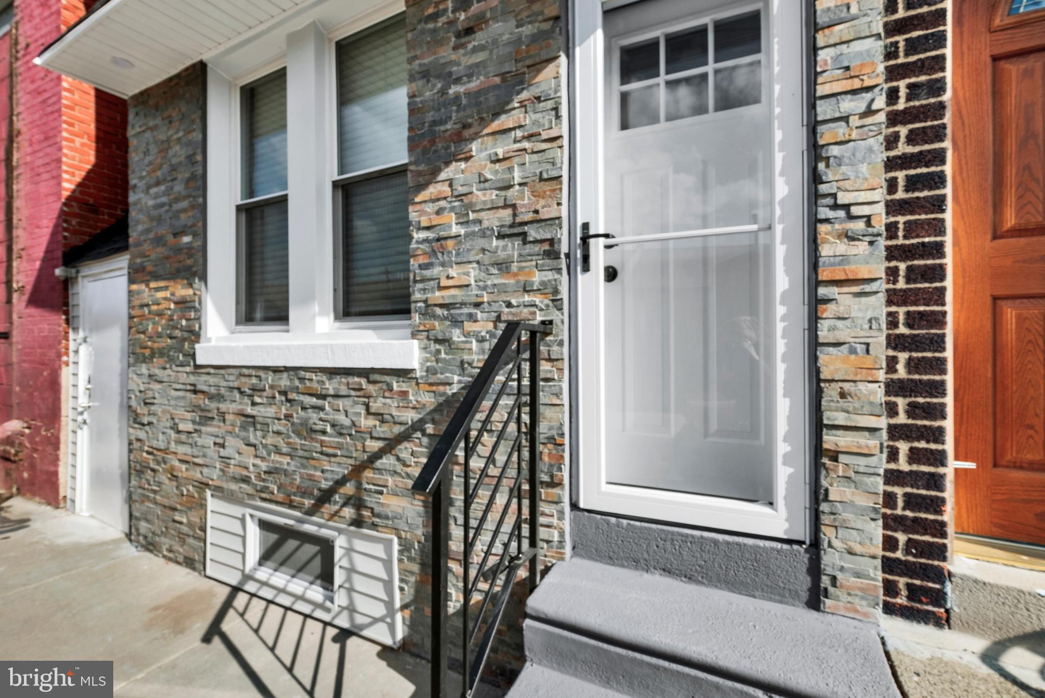 PORT RICHMOND - Residential