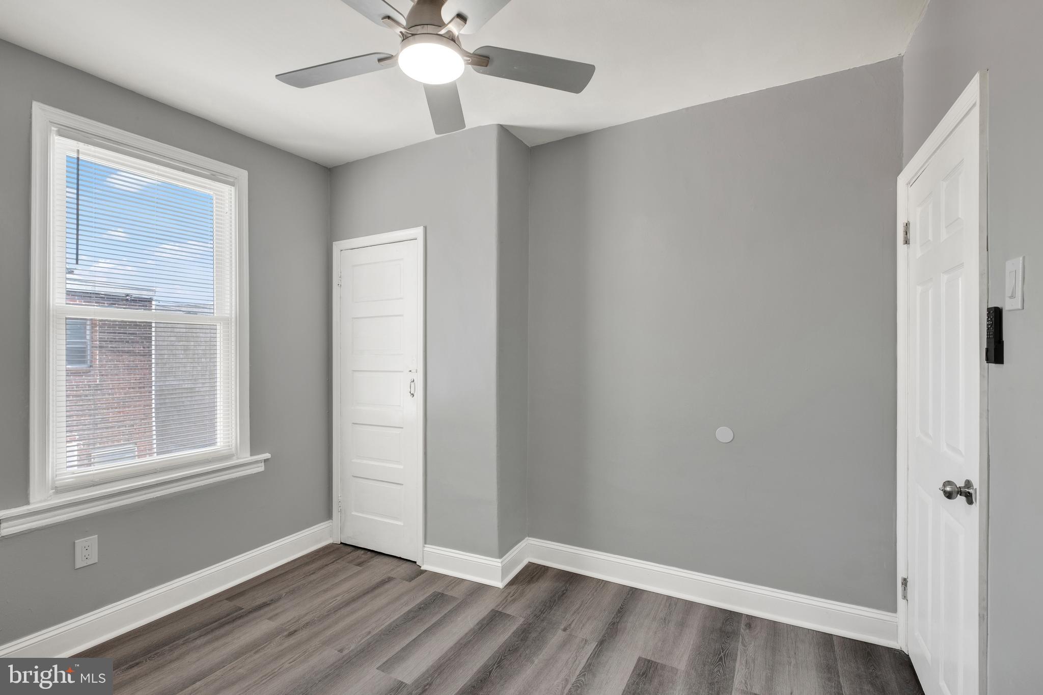 PORT RICHMOND - Residential