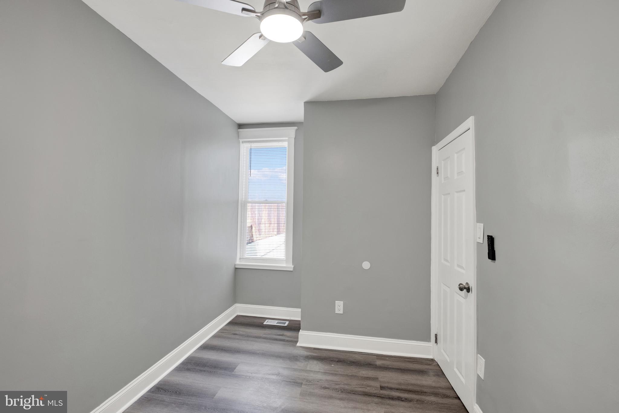 PORT RICHMOND - Residential