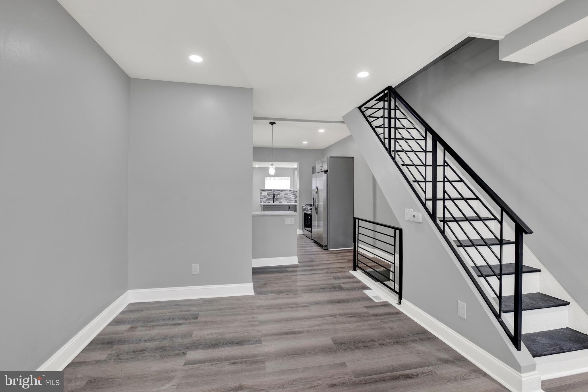 PORT RICHMOND - Residential