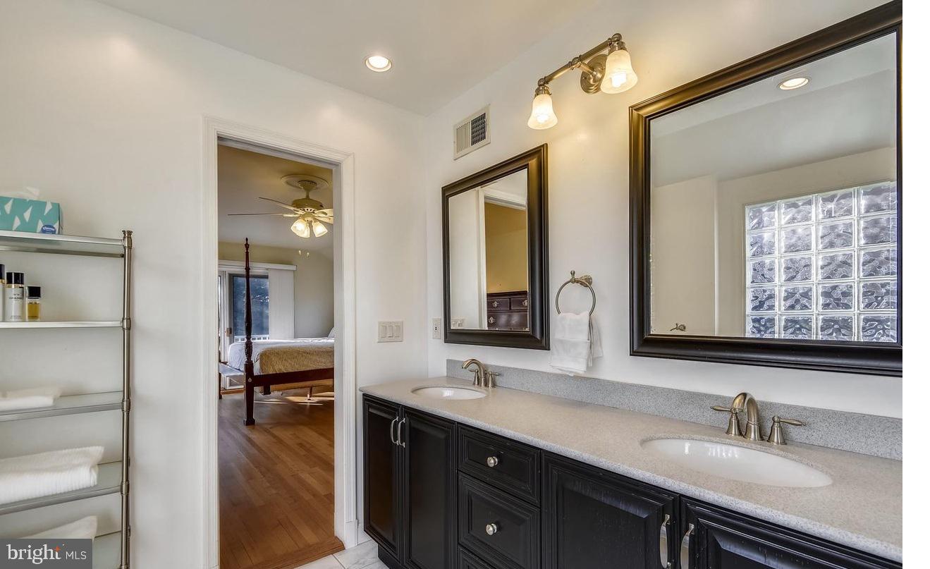 BERKLEY - Residential Lease