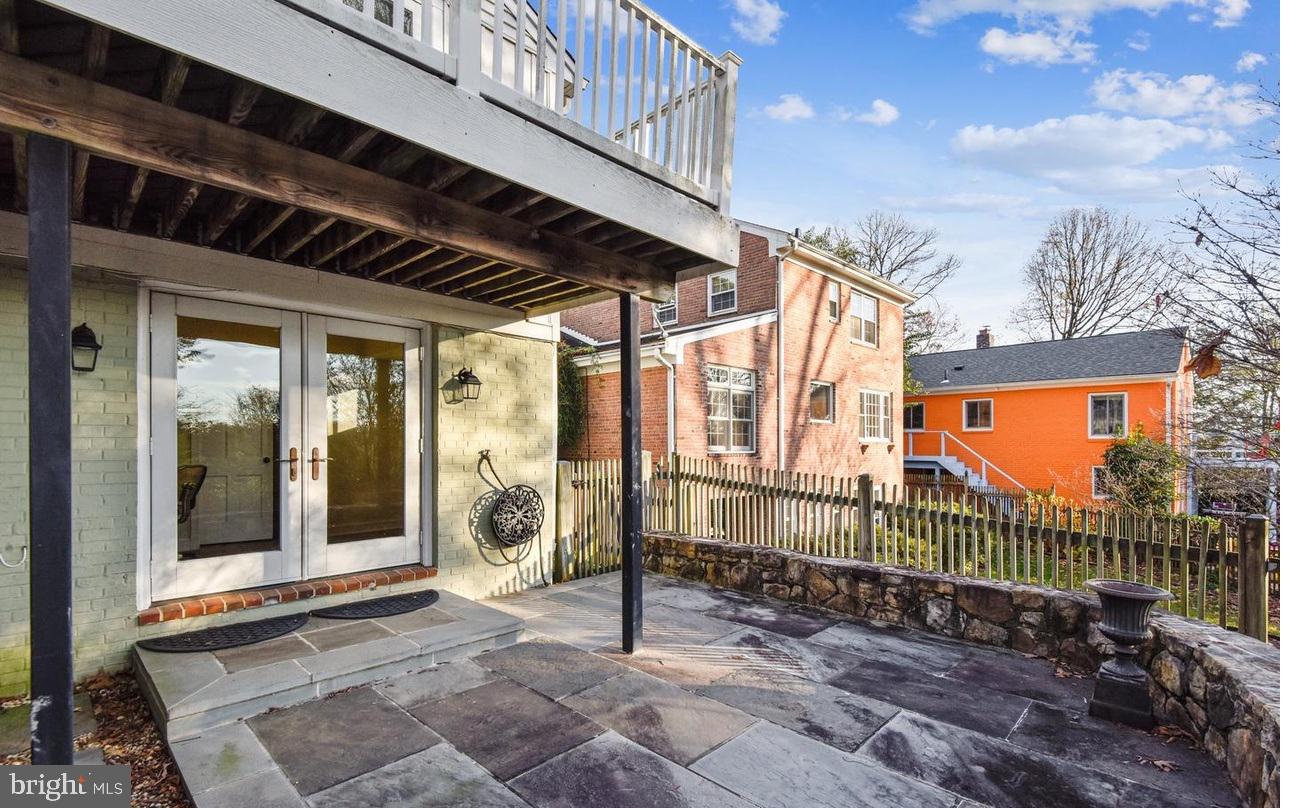 BERKLEY - Residential Lease