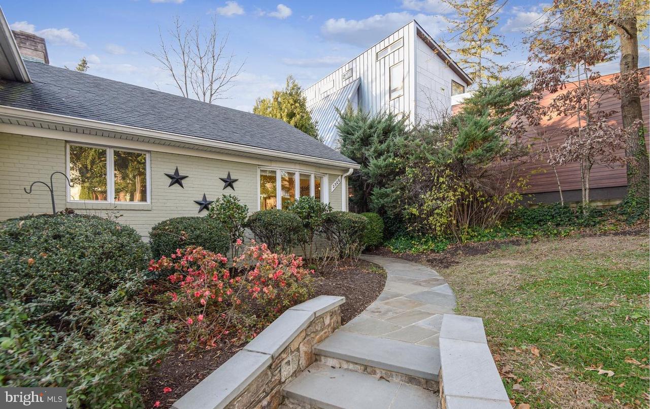 BERKLEY - Residential Lease