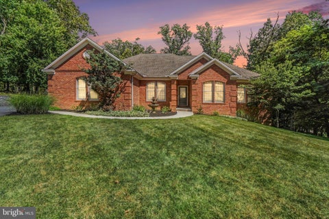 Homes For Sale - 4805 Mountain Rise Drive<br/> HARRISBURG, PA 17110